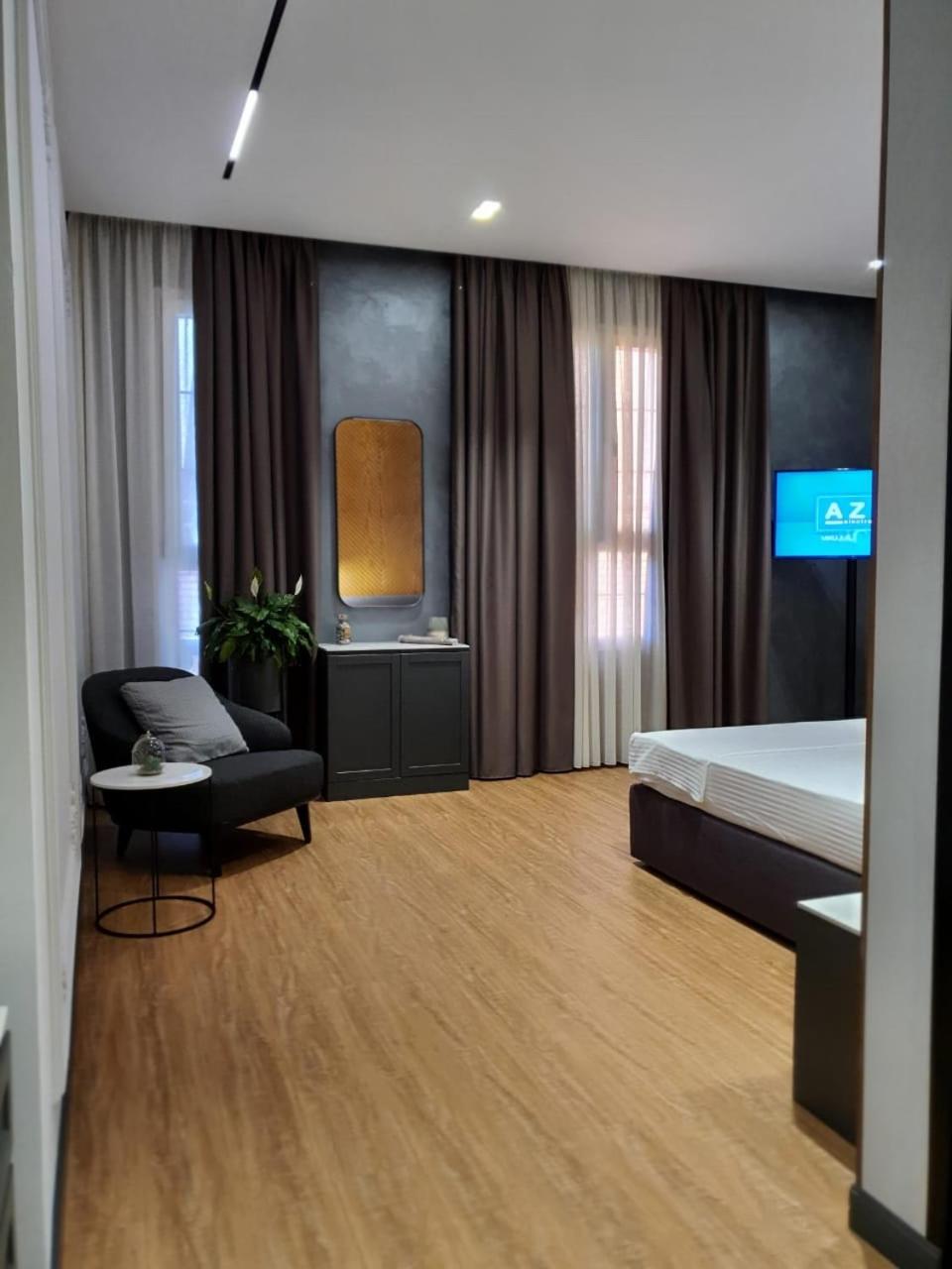 Deluxe Junior Suite photo 1