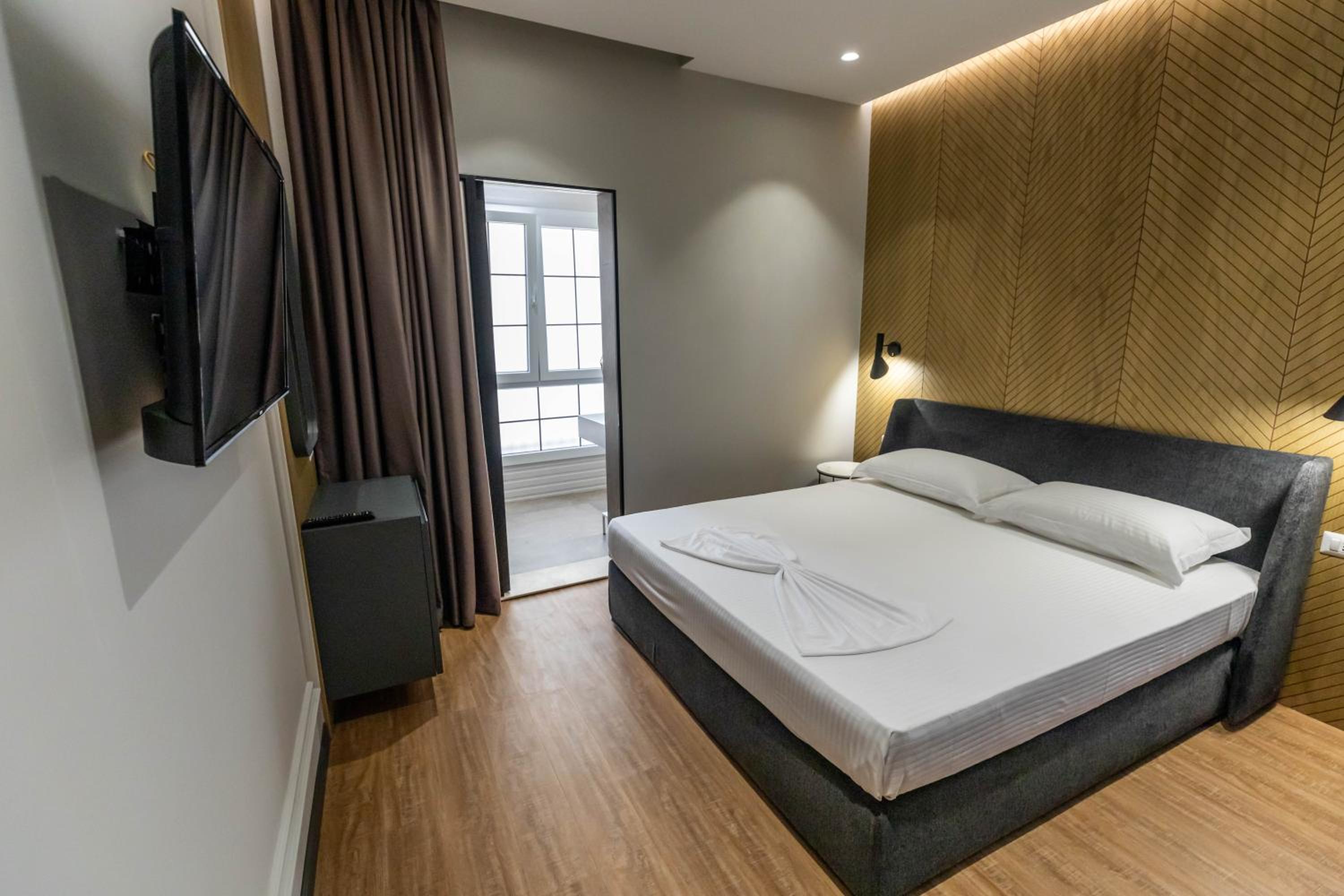 Economy Double Room photo 3