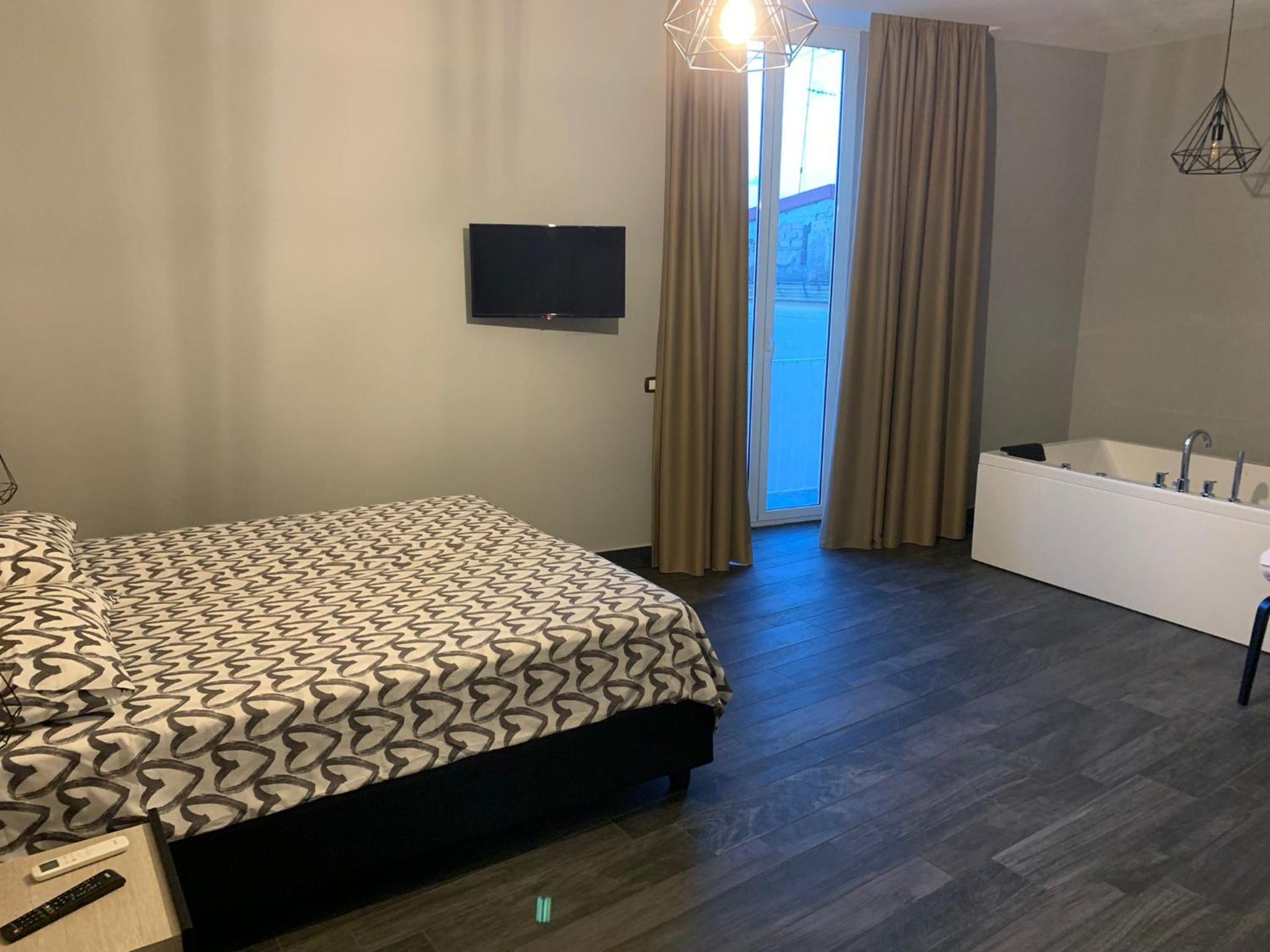 Deluxe Double or Twin Room with Spa Bath