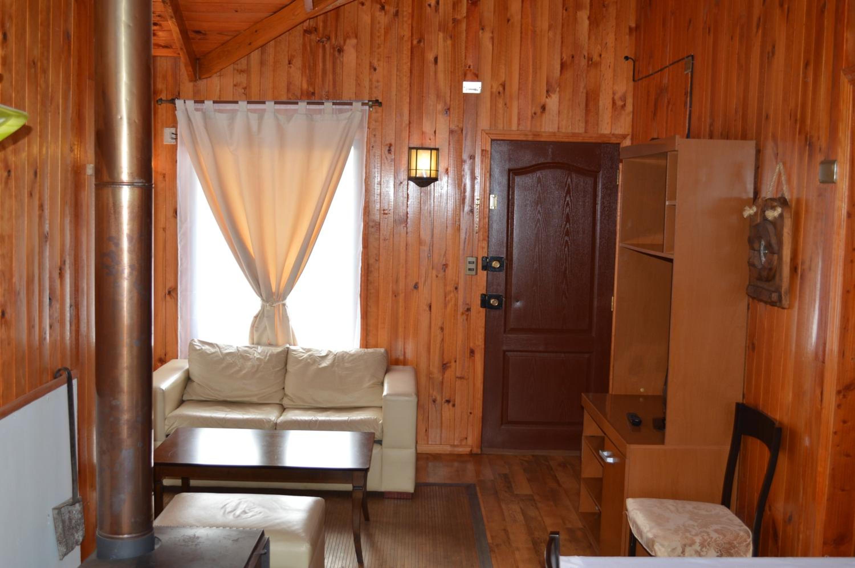Two-Bedroom House (4 Adults) photo 1