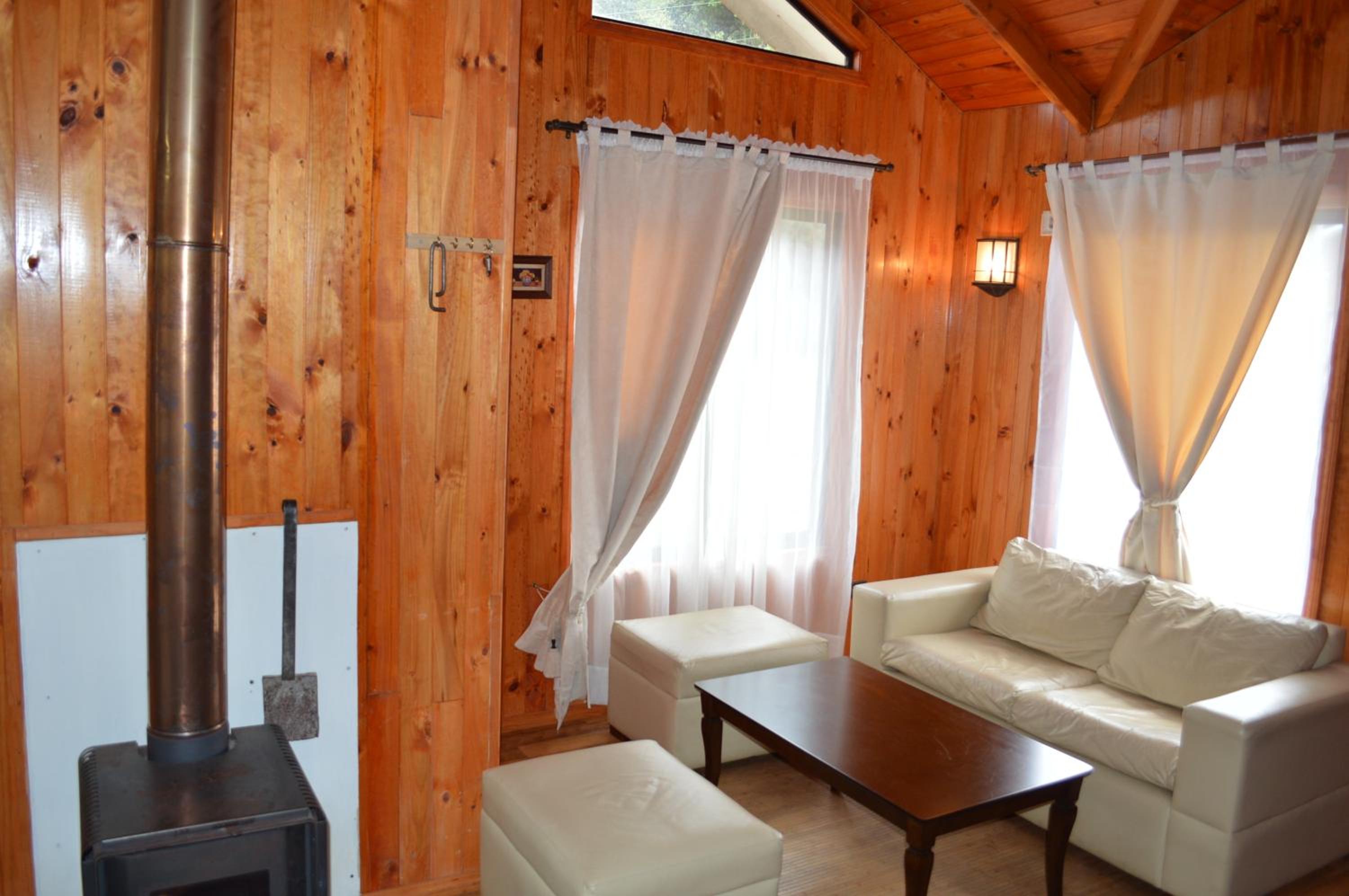Two-Bedroom House (4 Adults) photo 3