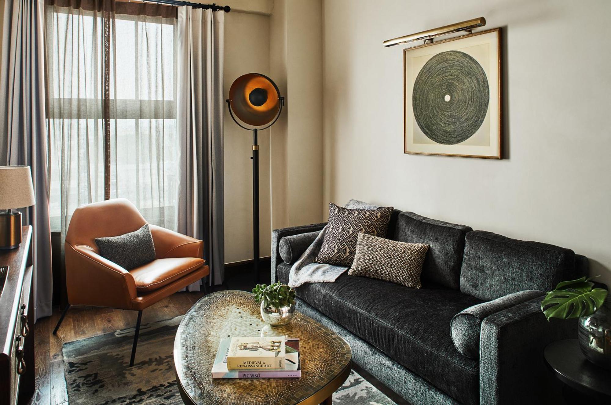 One-Bedroom King Suite