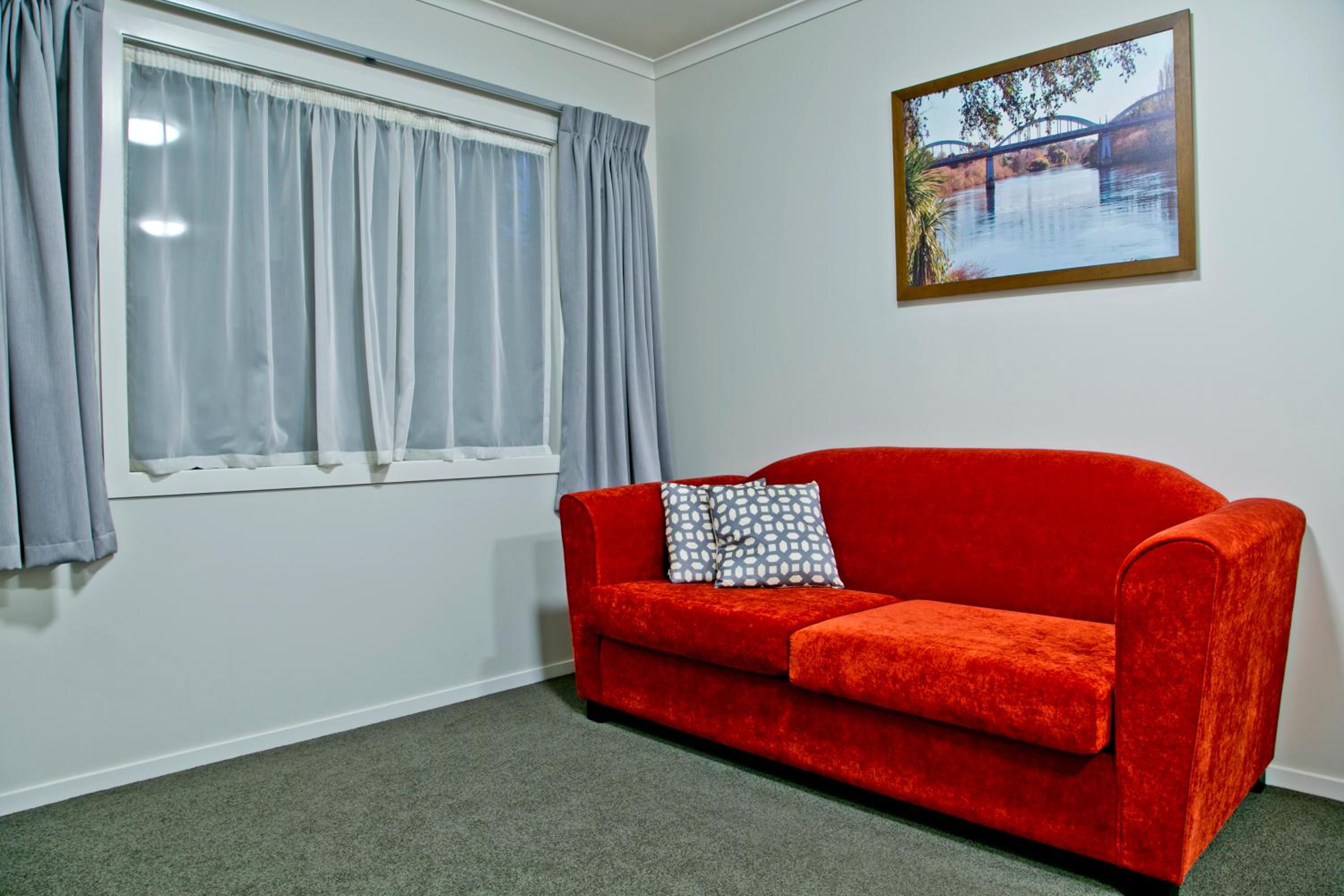 Two-Bedroom Apartment photo 2