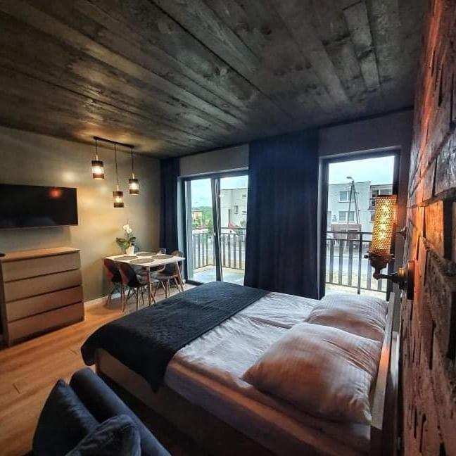 Studio Apartment photo 1