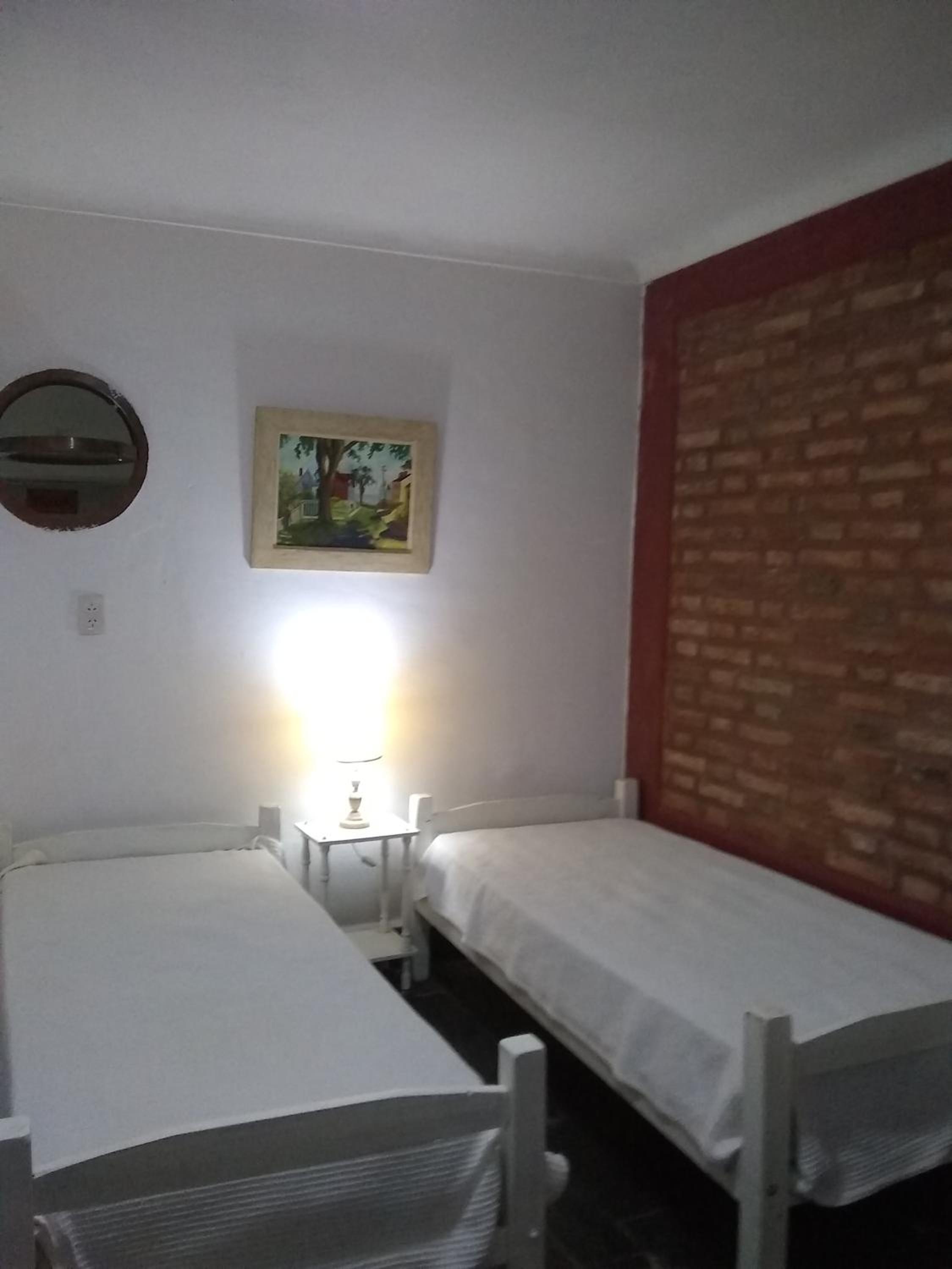 Single Room with Bath photo 3