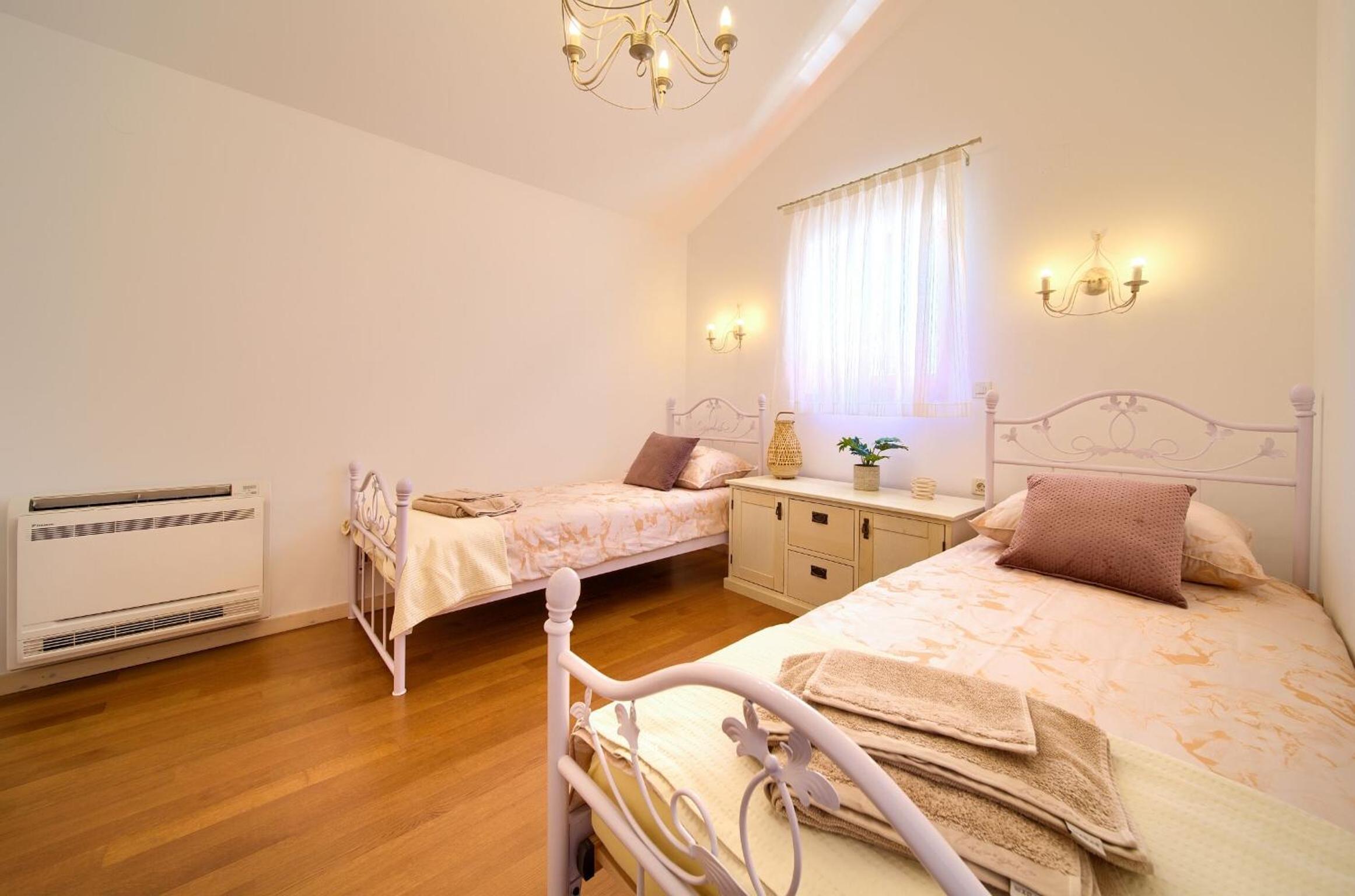 Villa com Piscina Privada