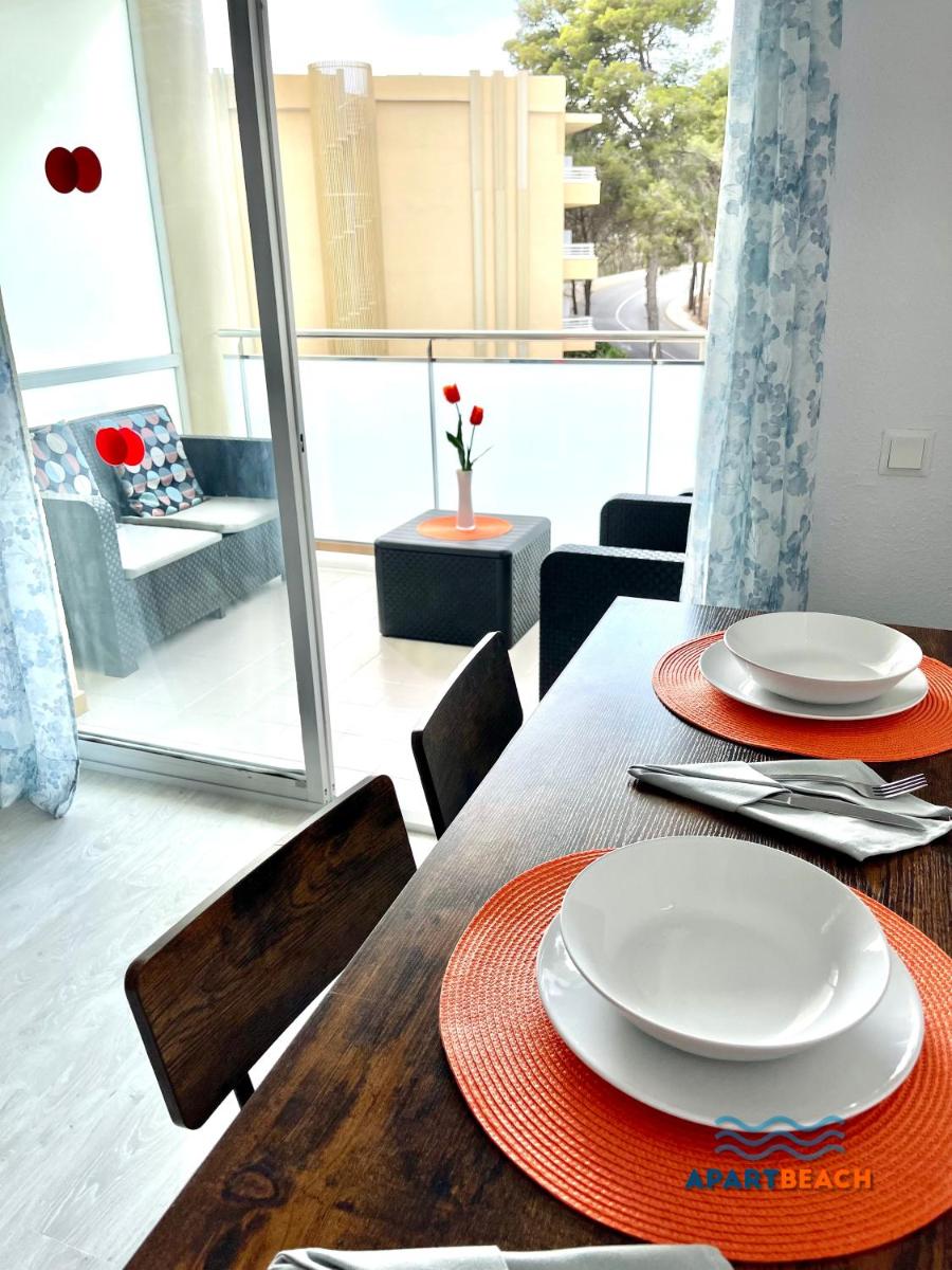Studio Apartment with Sea View