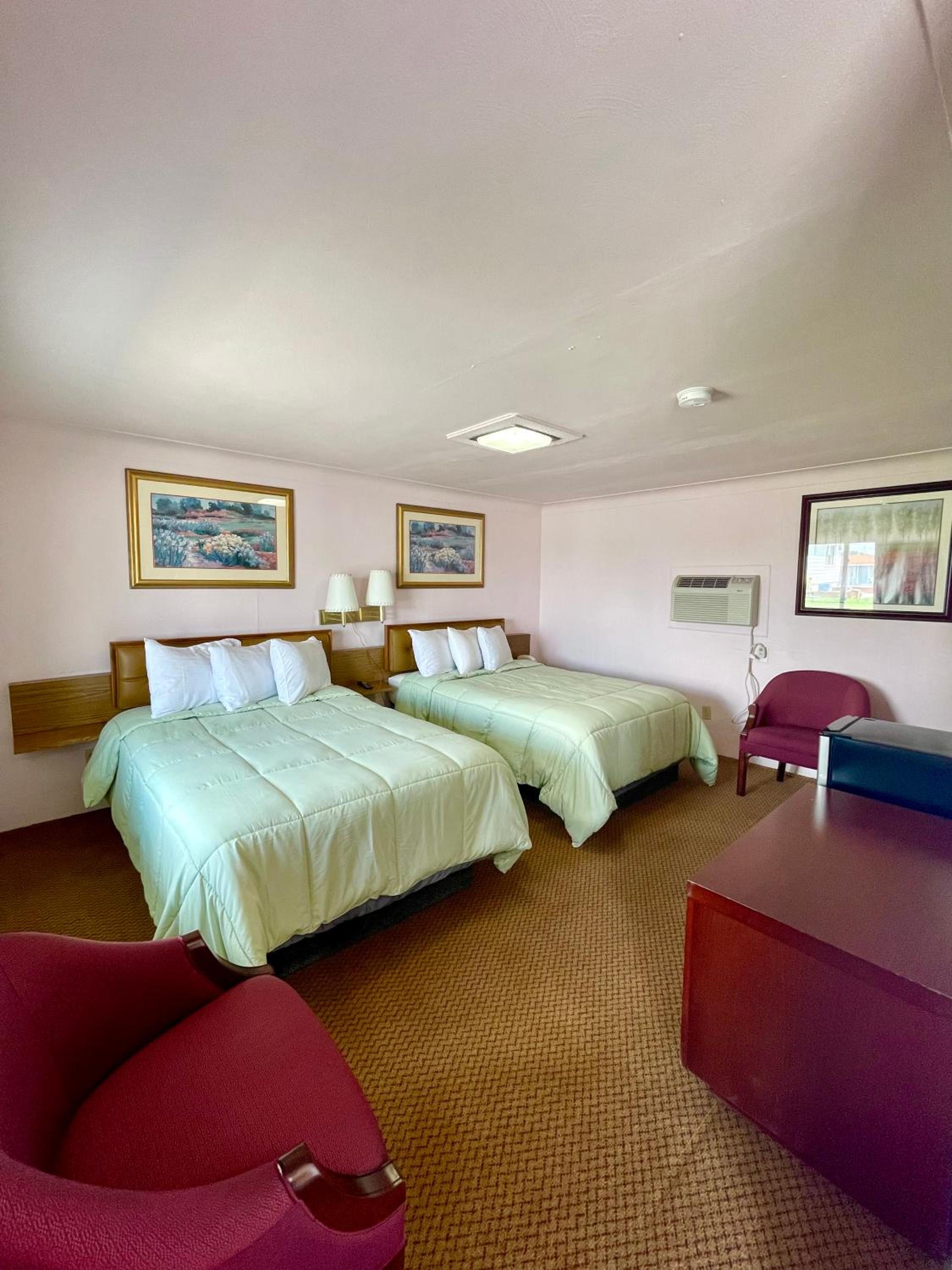 Standard Double Room - Non-Smoking  - Photo 1