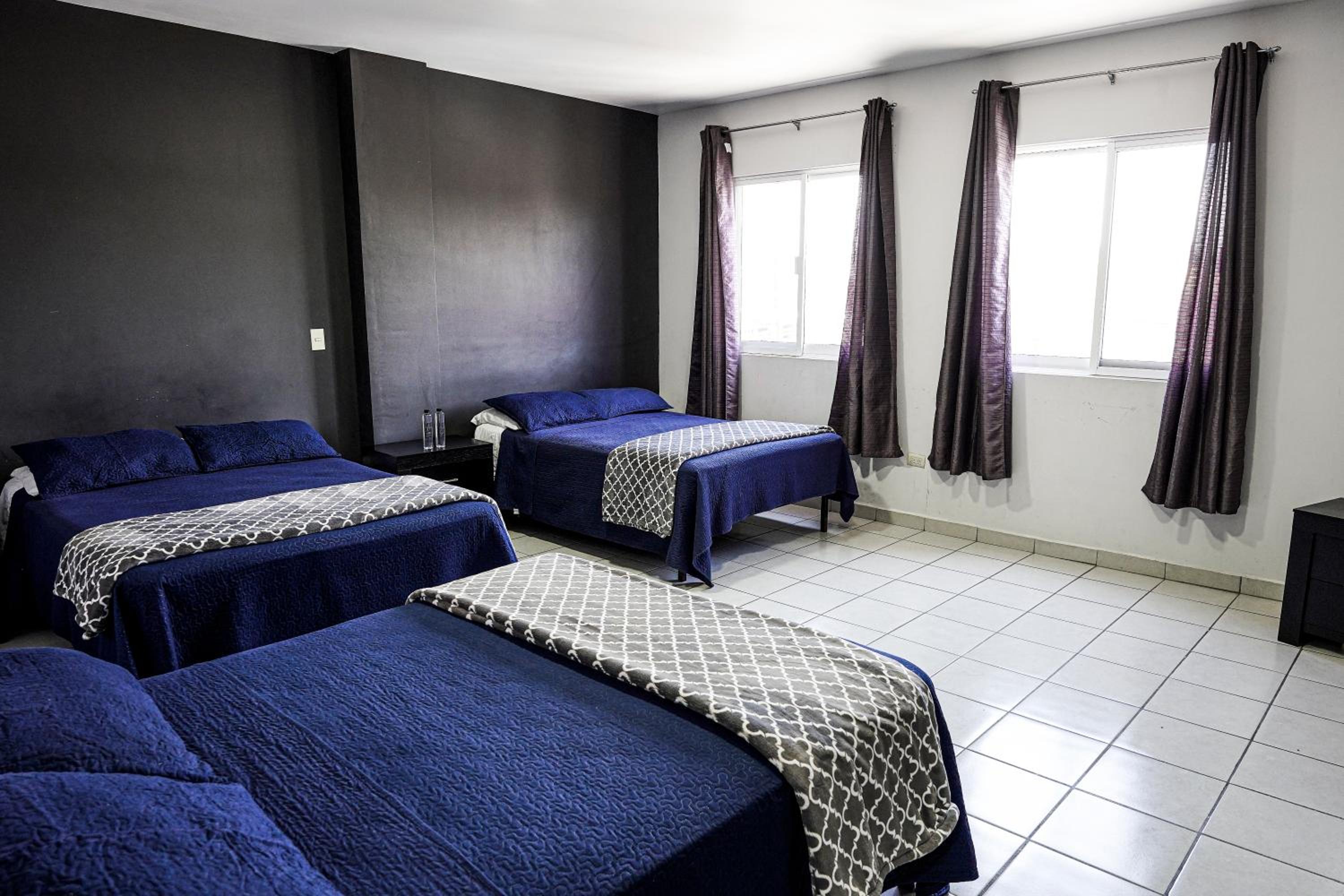 Triple Room - Photo 2