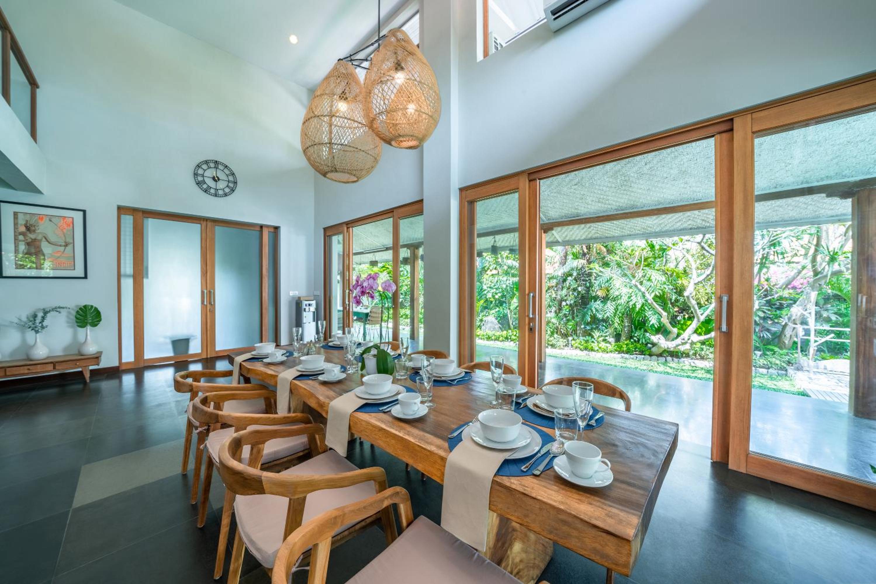 Villa - Photo 3