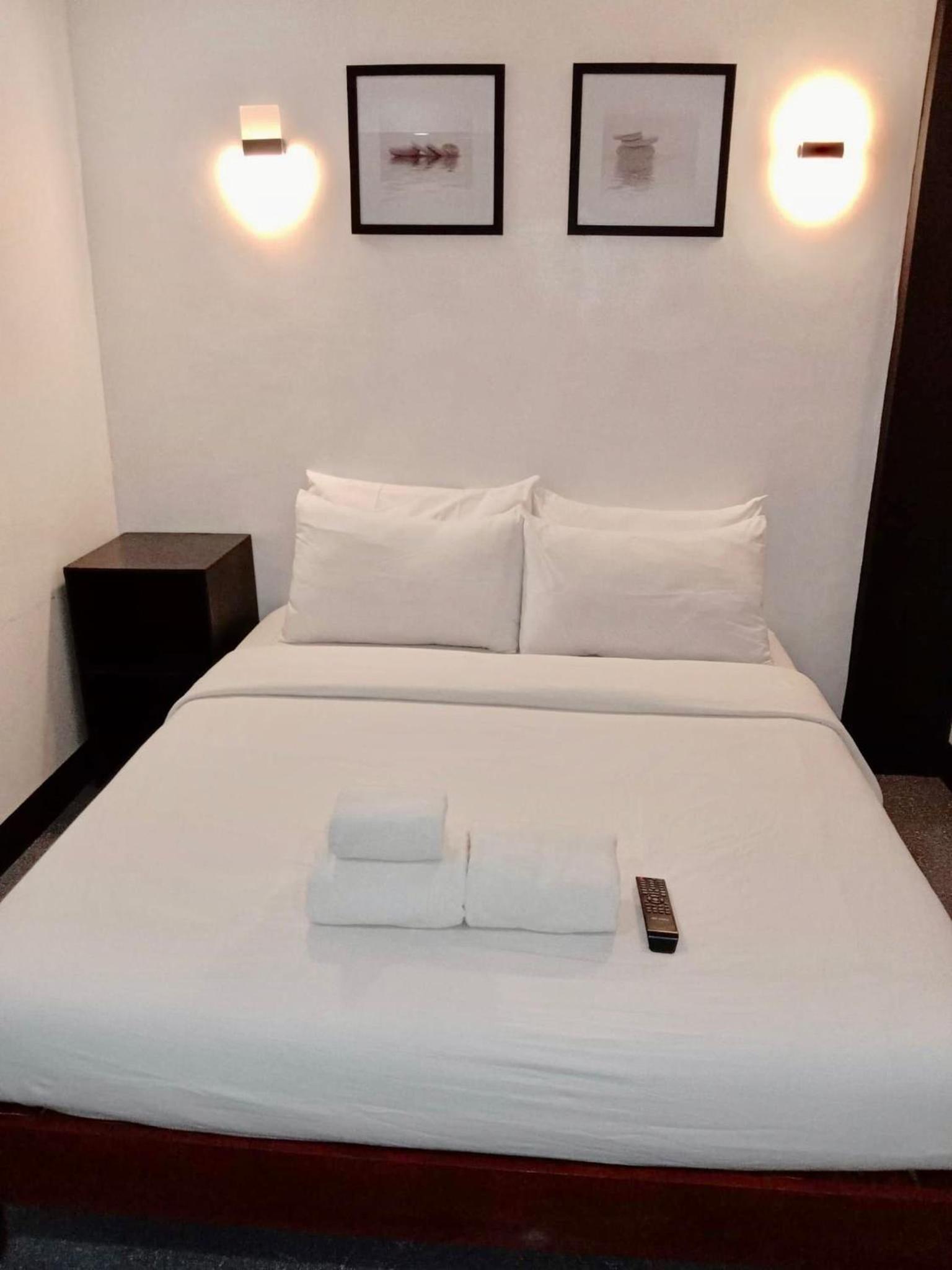 Queen Room - Photo 1