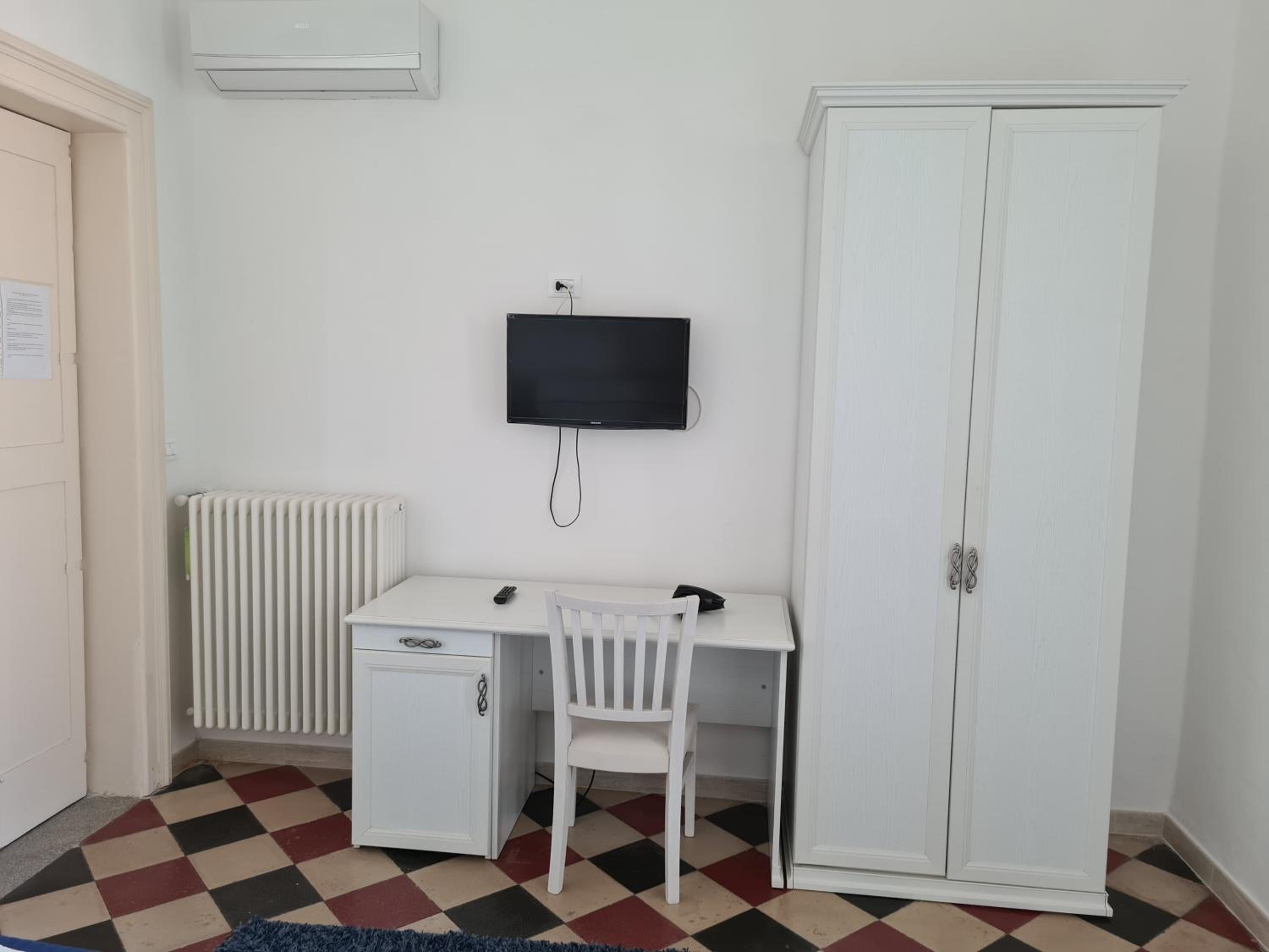 Double Room with Balcony photo 3