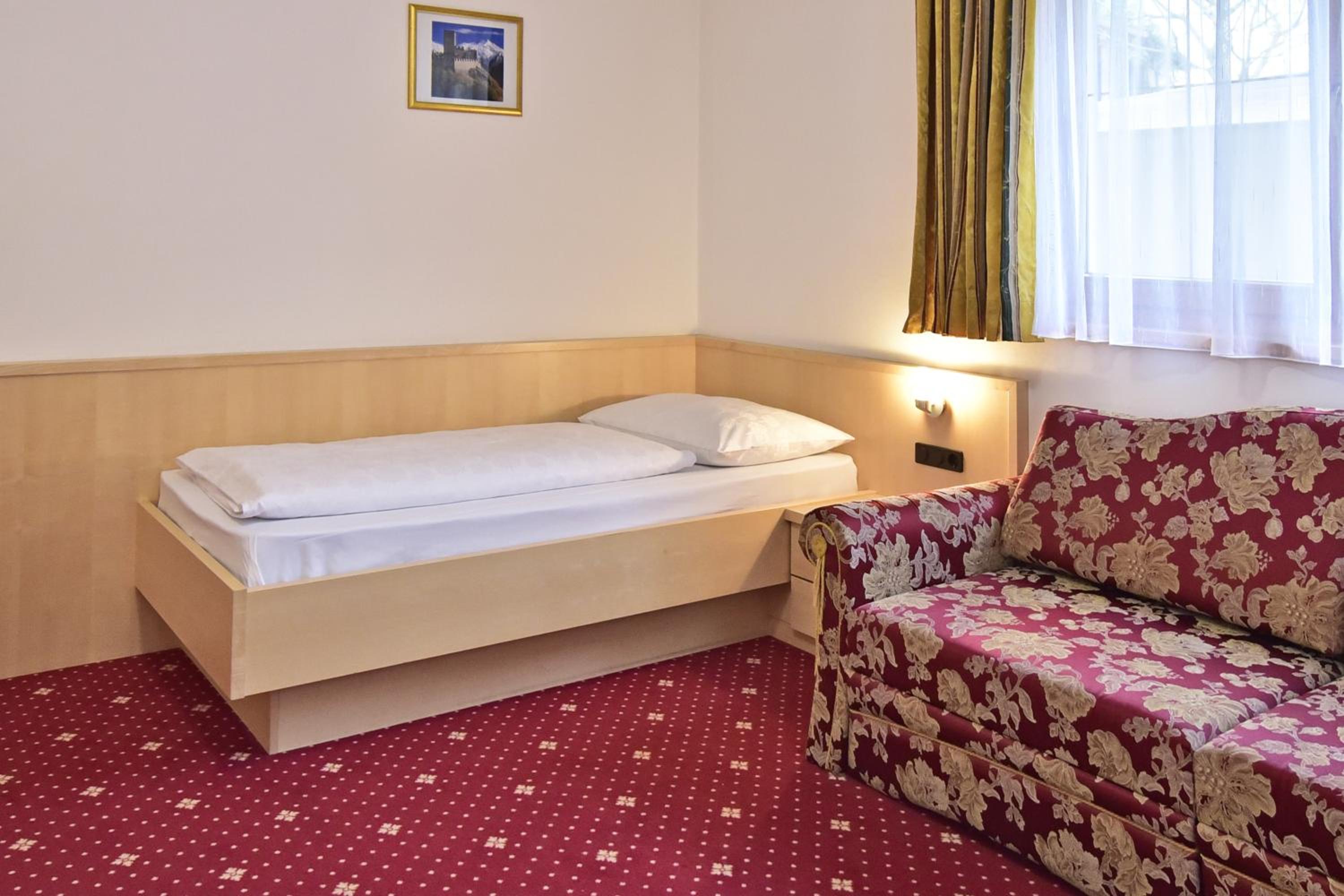Triple Room - Disability Access photo 2