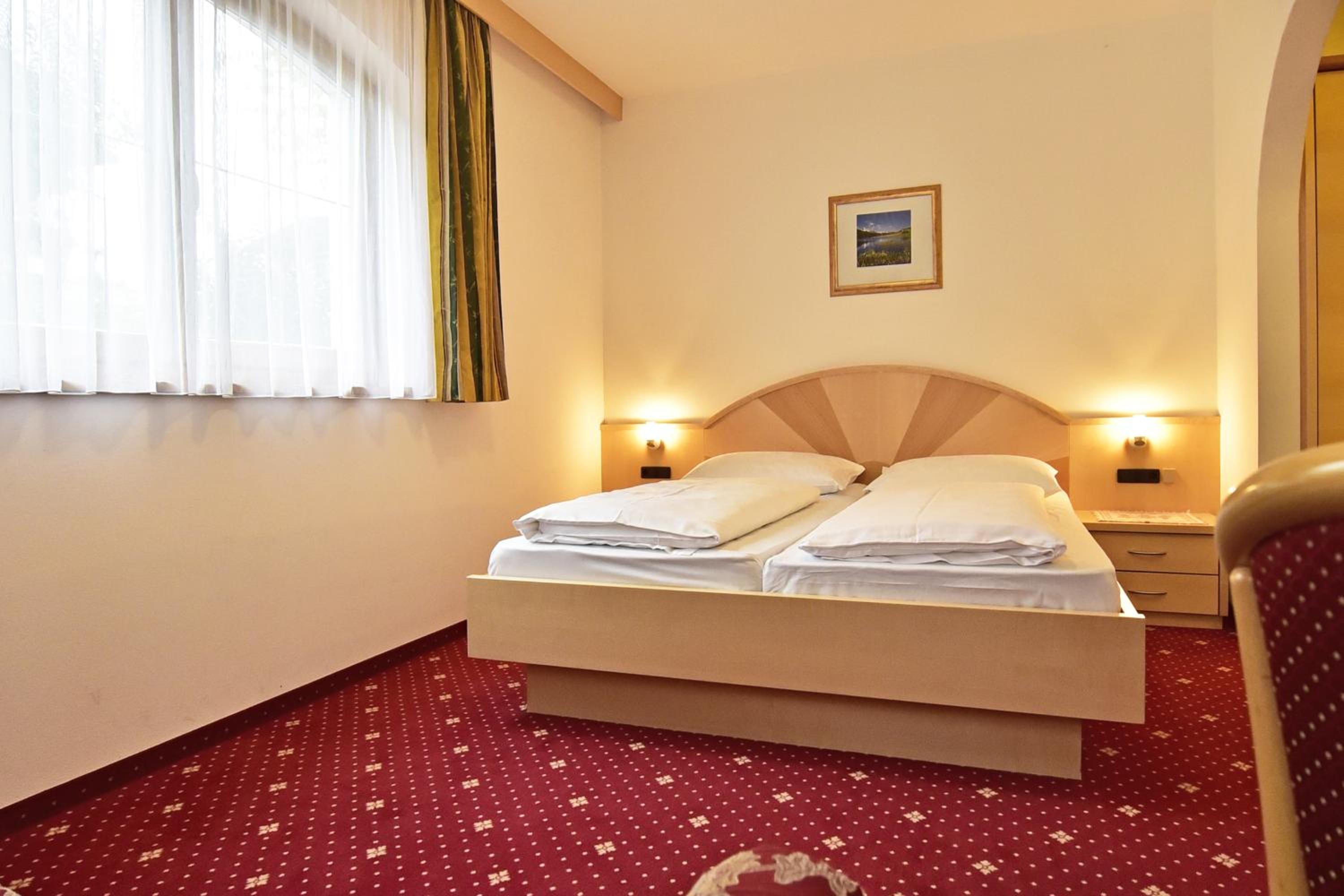 Double Room - Disability Access photo 1