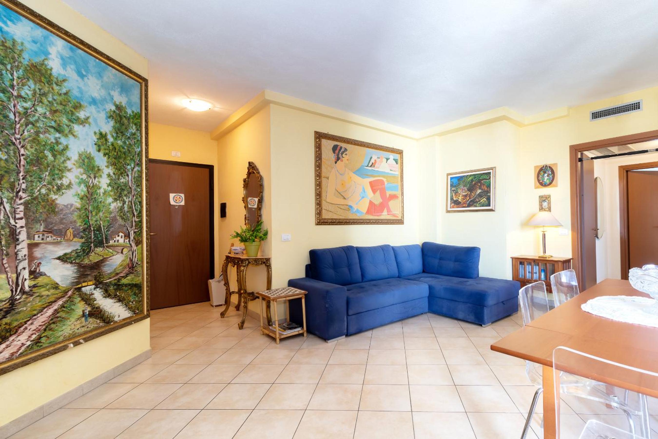 Superior One-Bedroom Apartment With Balcony