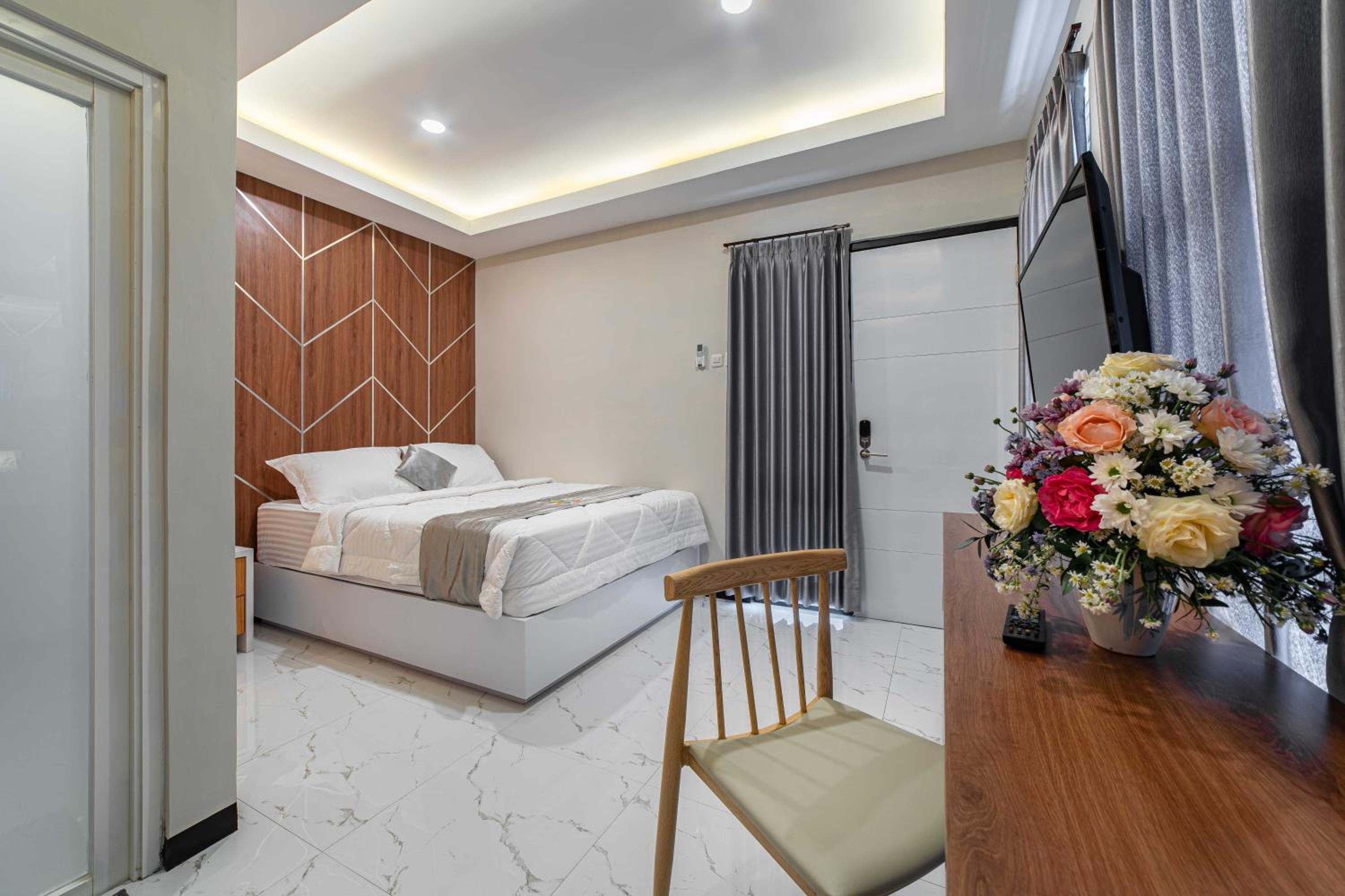 Deluxe Room - Photo 1