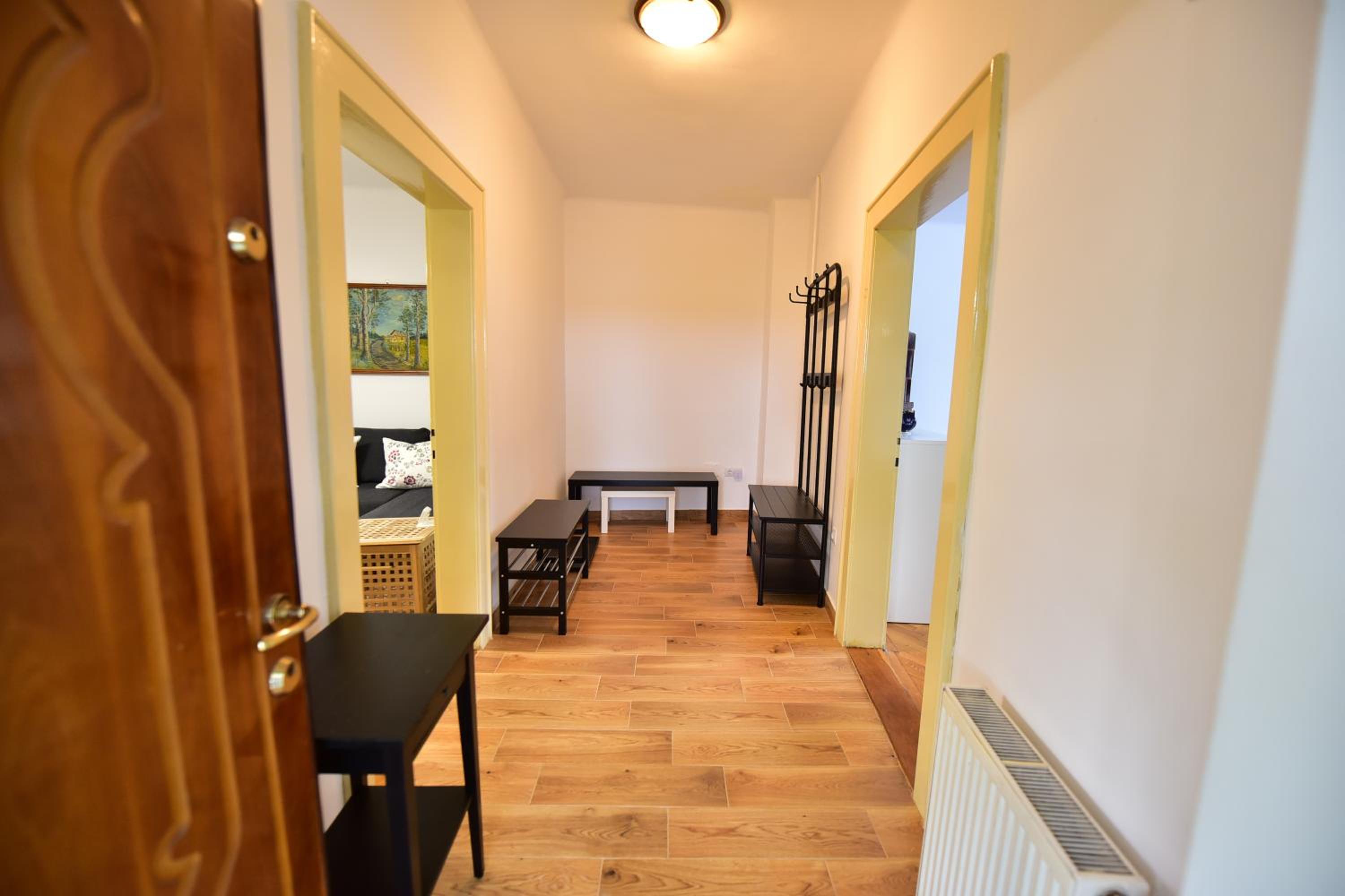 One-Bedroom House - Photo 30