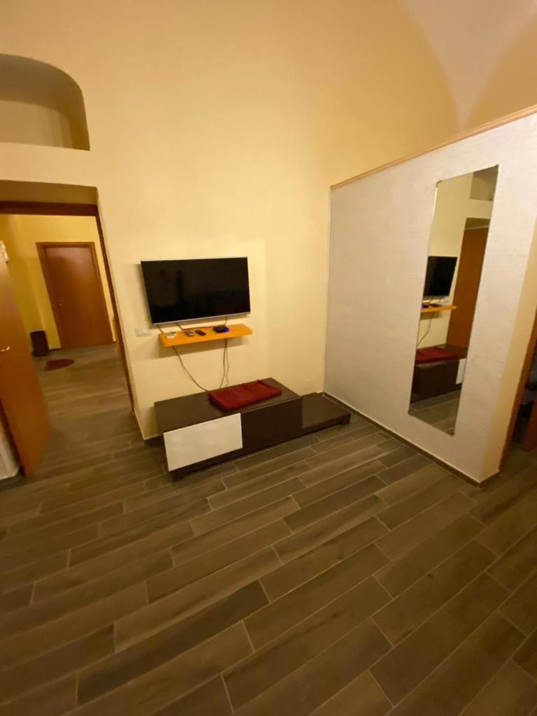 Apartment with Garden View