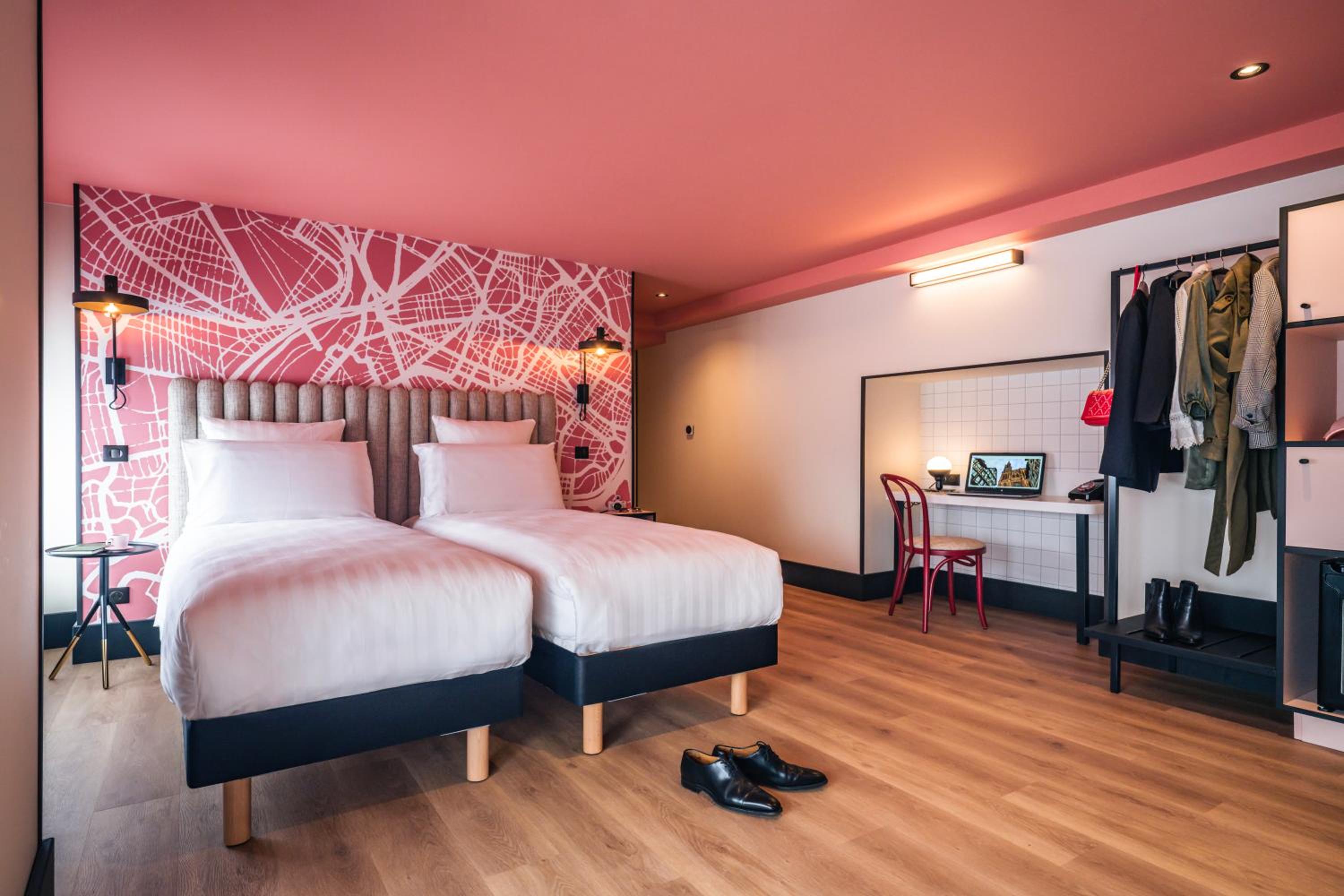 Deluxe Double Room - Breakfast Included - Photo 1