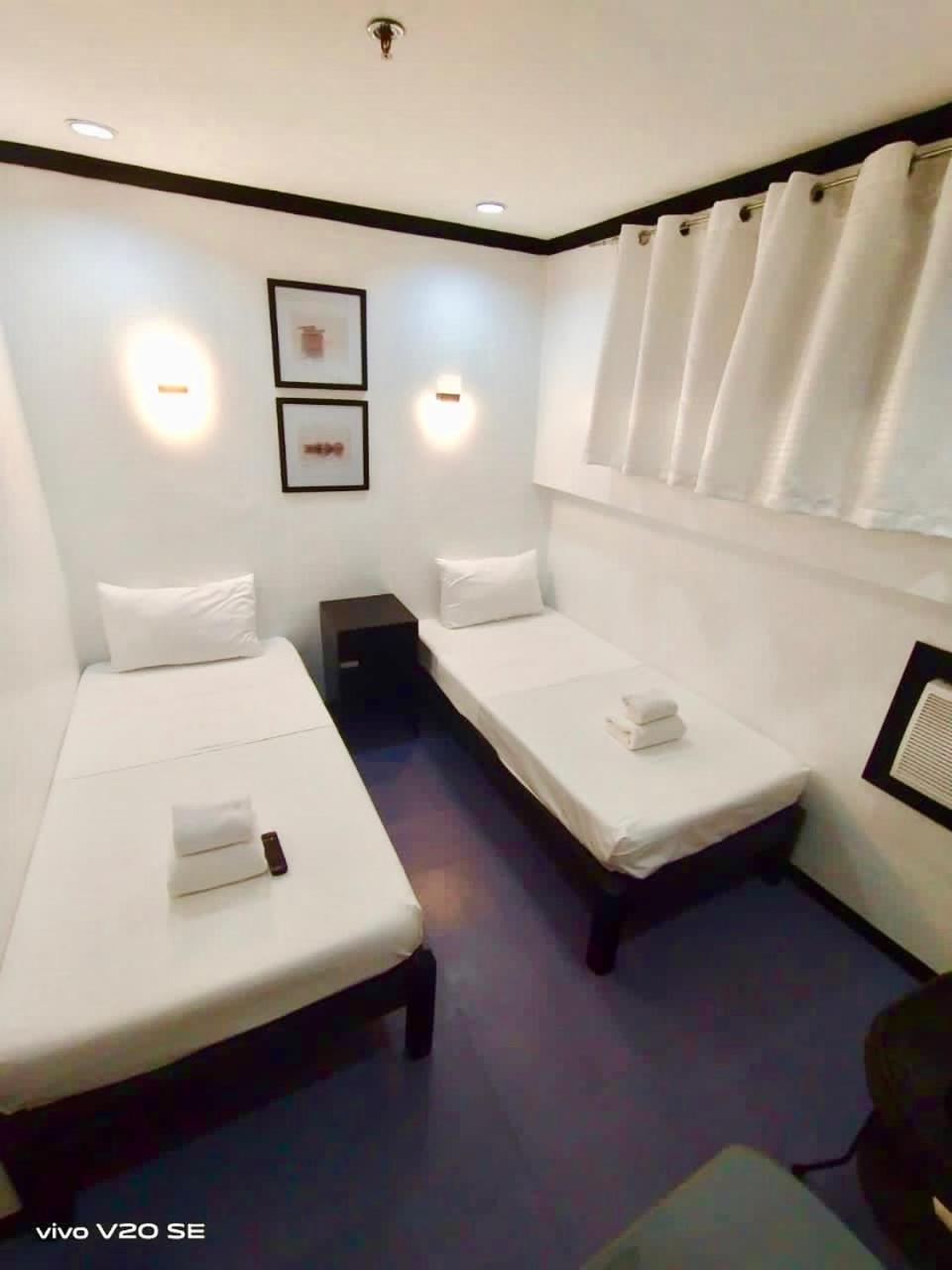 Budget Twin Room - Photo 2