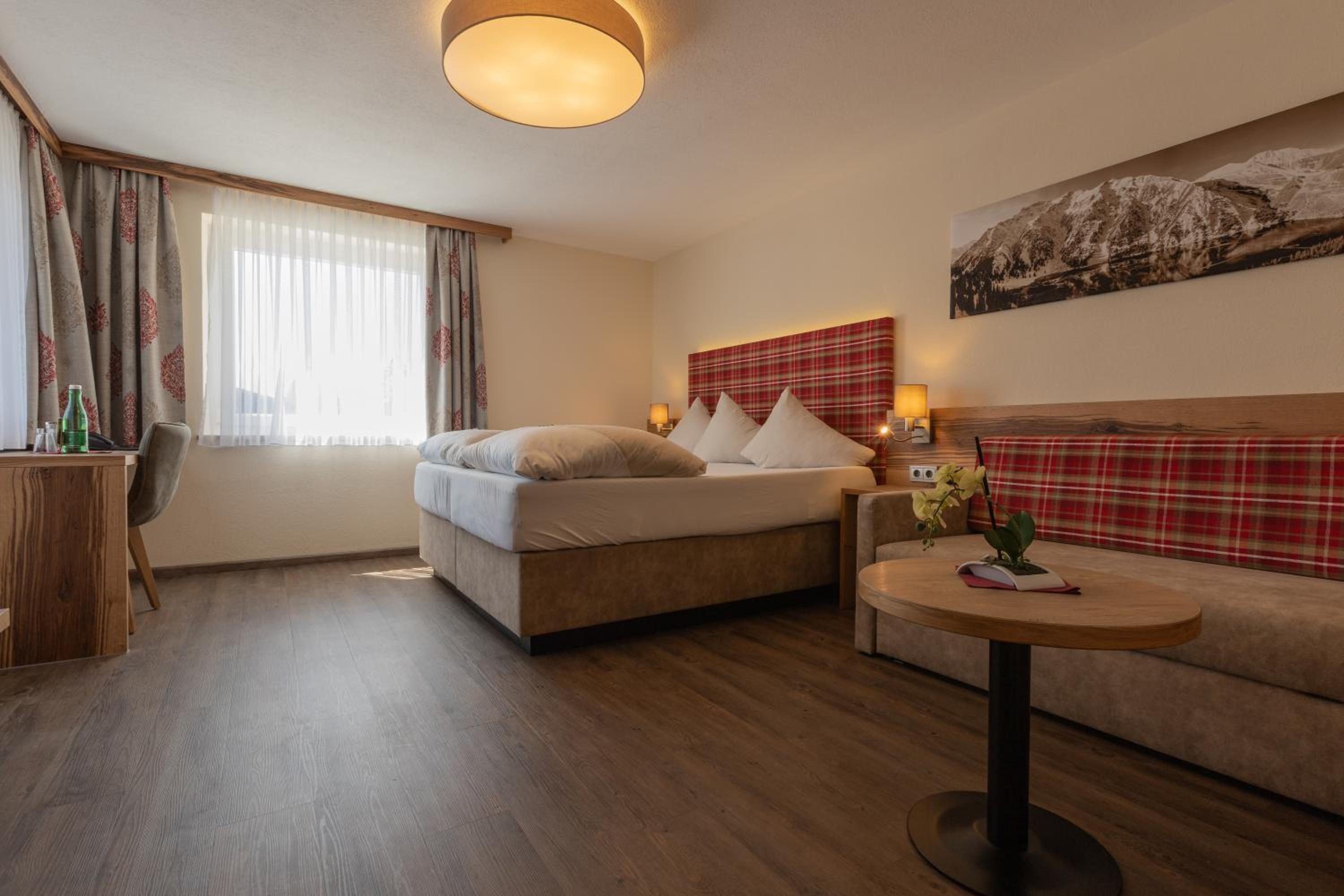 Double Room "Bergkristall"