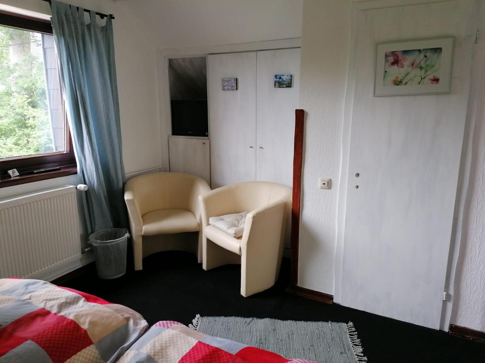 Budget Double Room photo 1