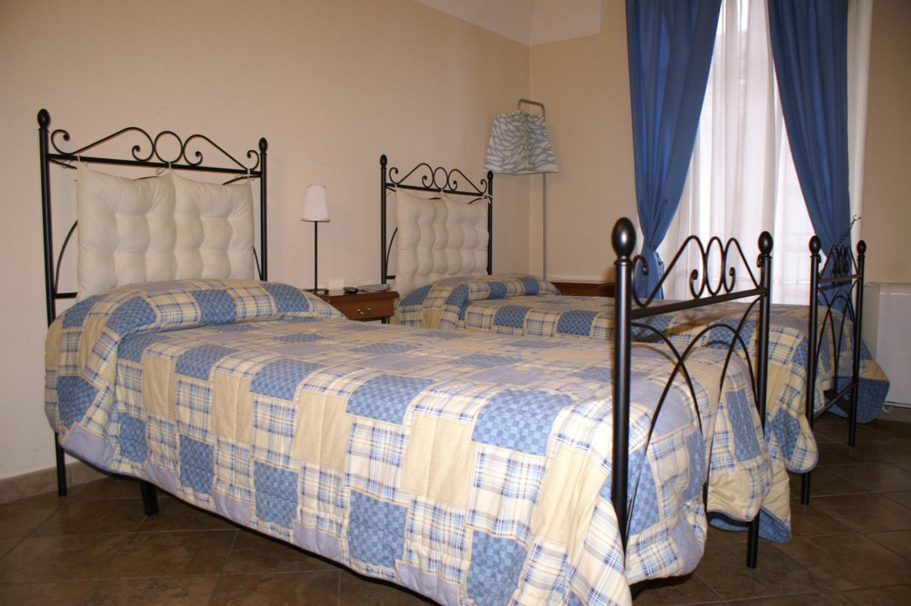 Twin Room photo 2