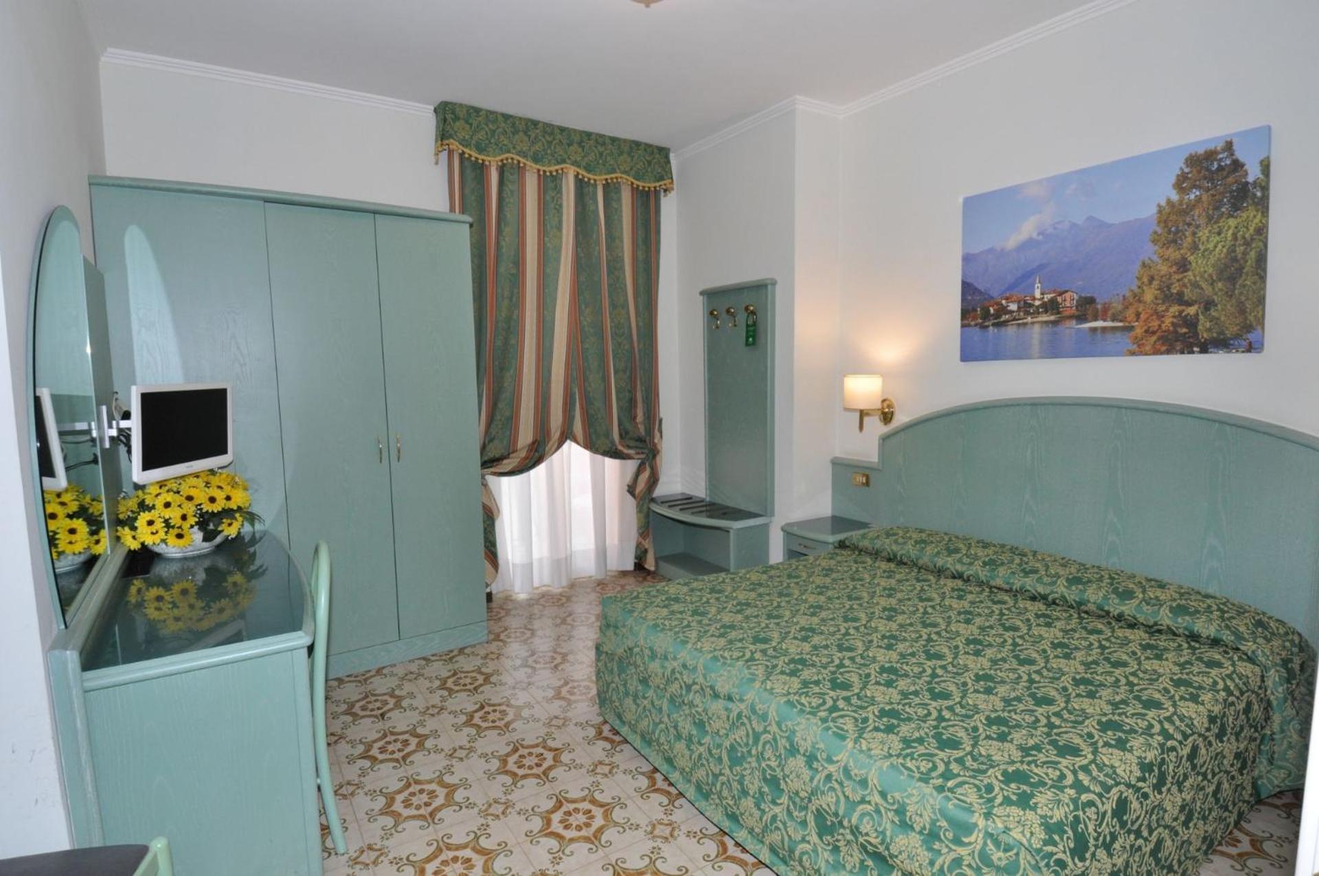 Deluxe Double or Twin Room - Photo 2