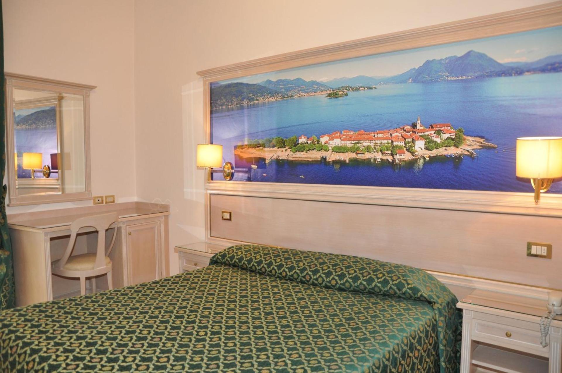 Deluxe Double or Twin Room - Photo 4