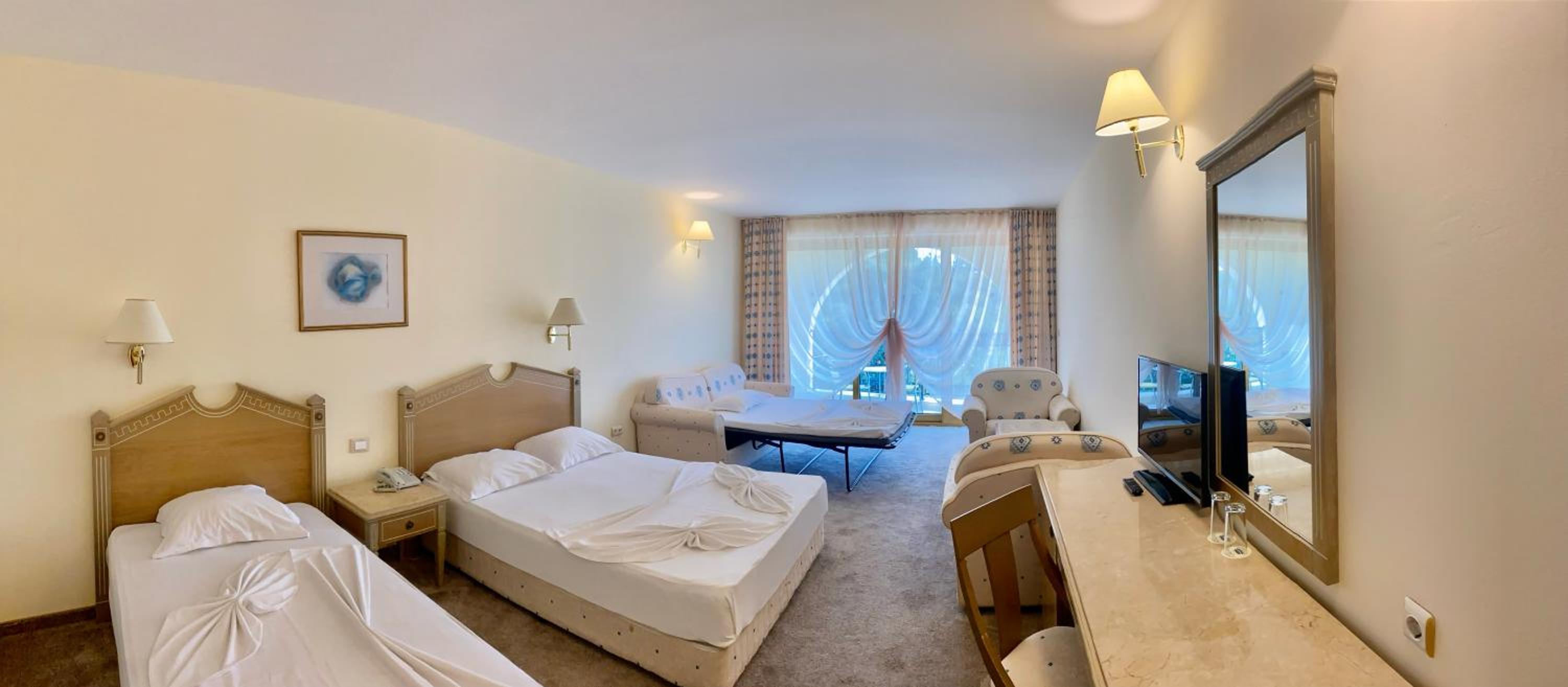 Junior Suite with Sea View - Free Beach Access