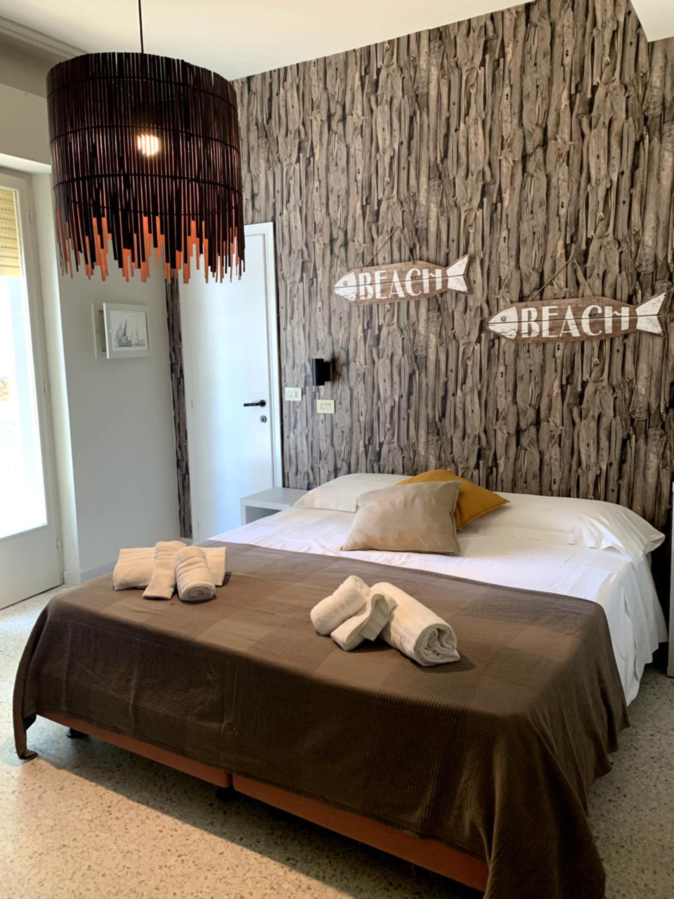 Double Room - Photo 1