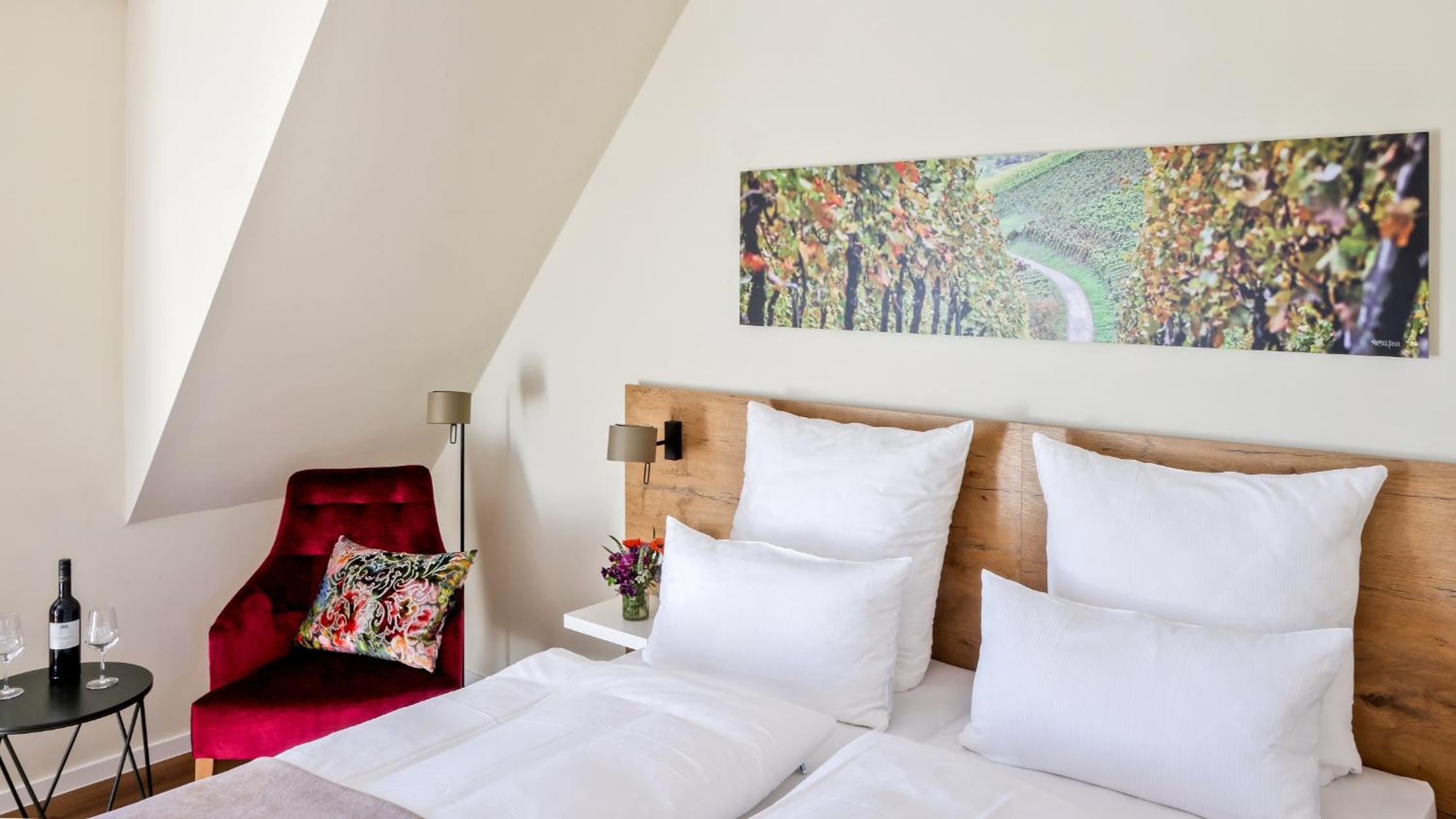 Superior Double Room - Photo 1