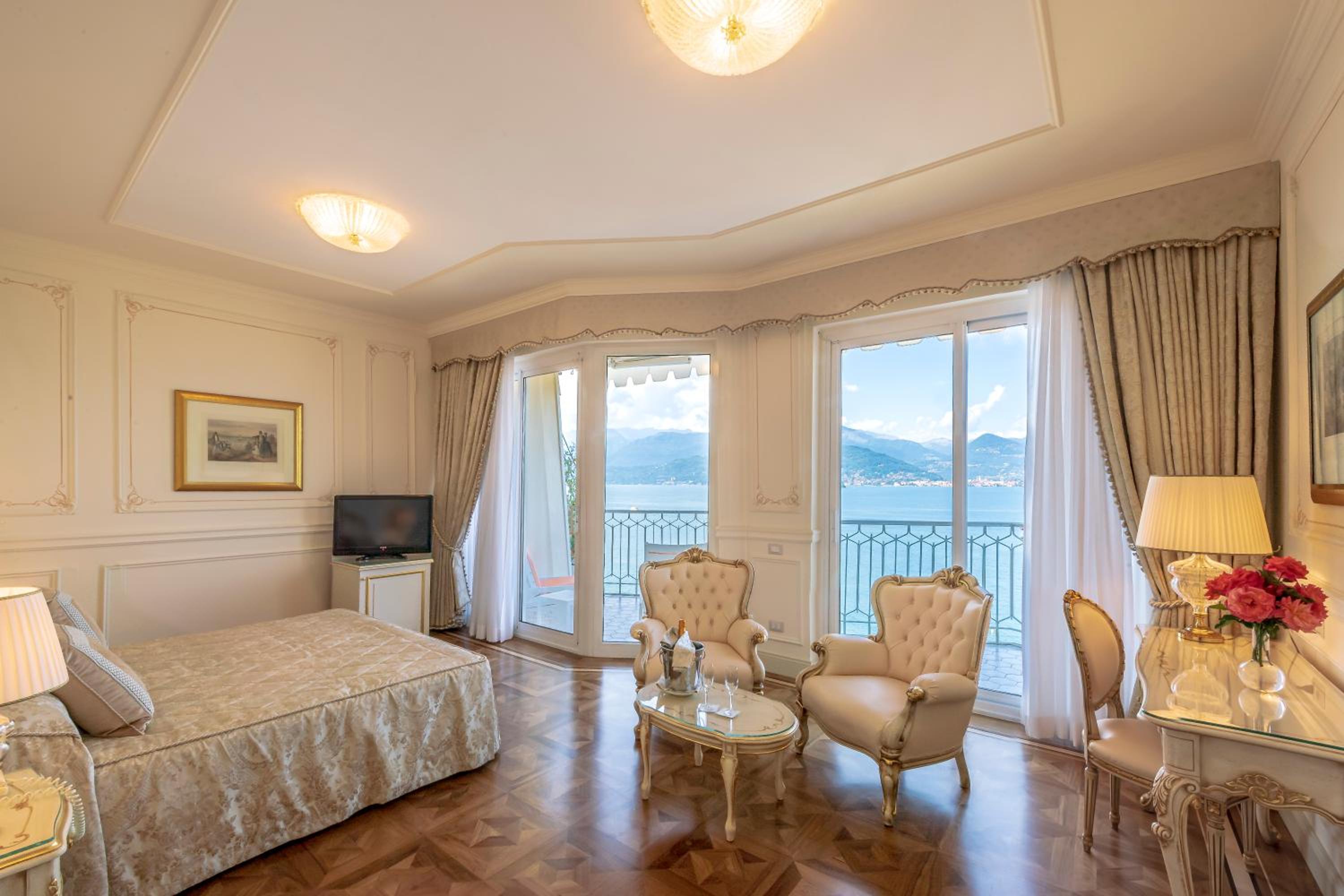 Junior Suite - Photo 13