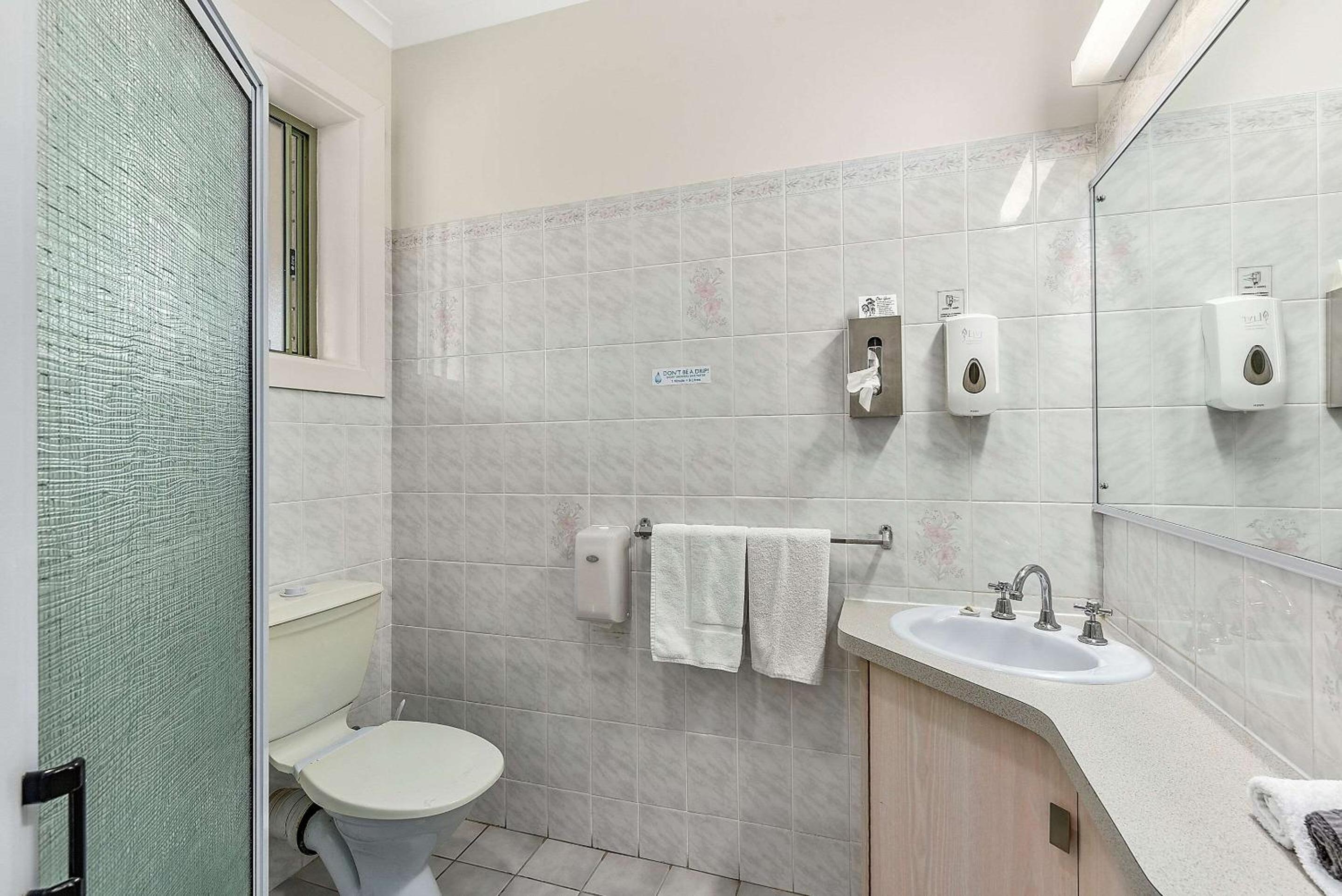 Large Standard Room photo 2