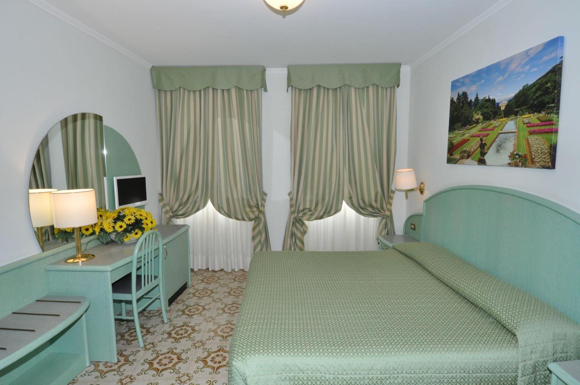 Superior Double or Twin Room - Photo 2