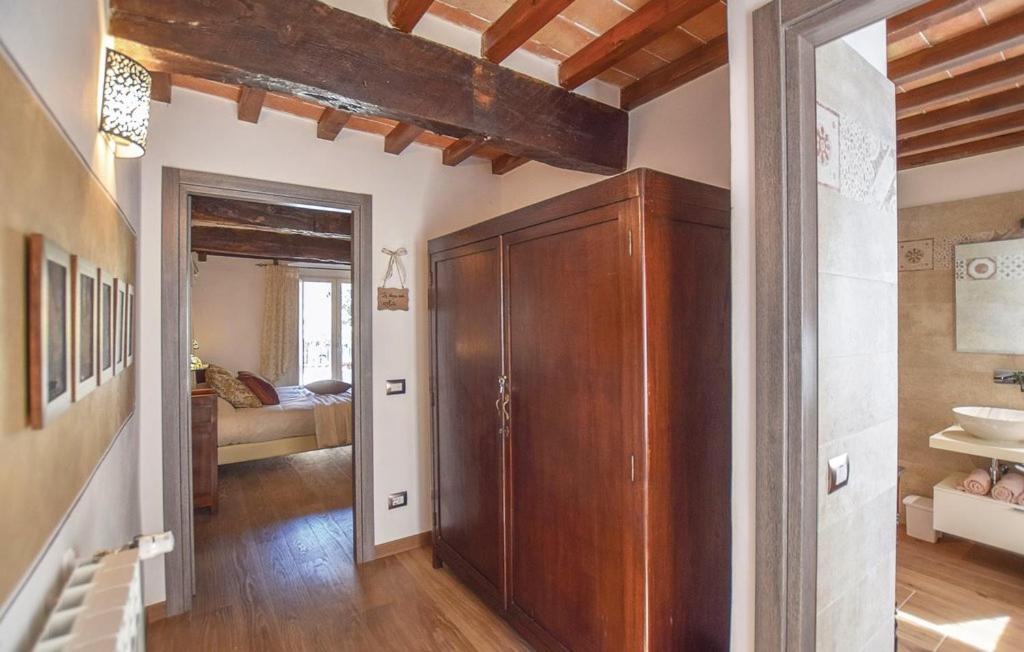Three-Bedroom House - Photo 42