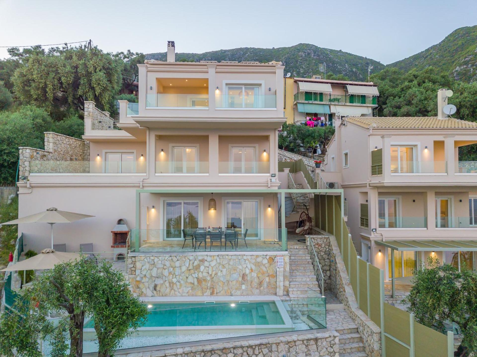 Villa with Sea View photo 3