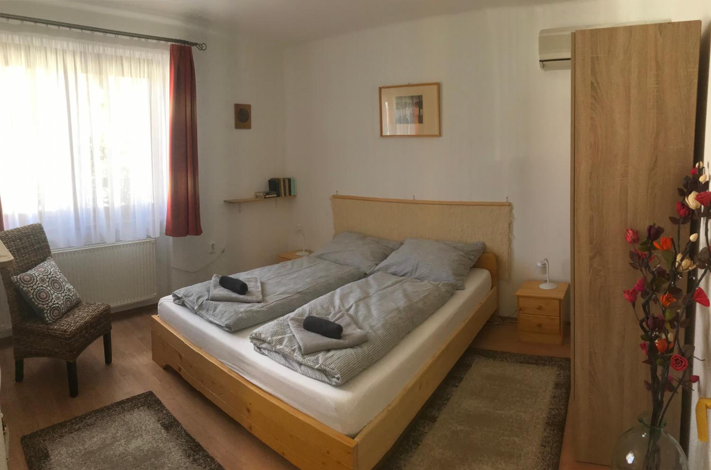 Apartment photo 3