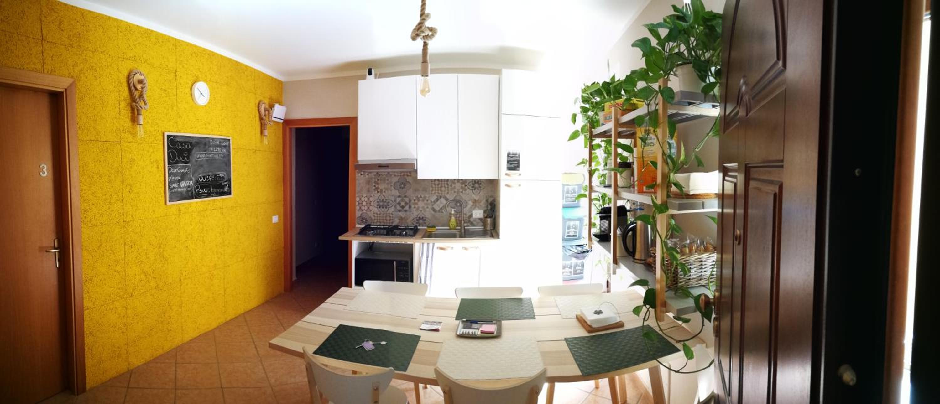 Three-Bedroom Apartment with Balcony - Photo 12