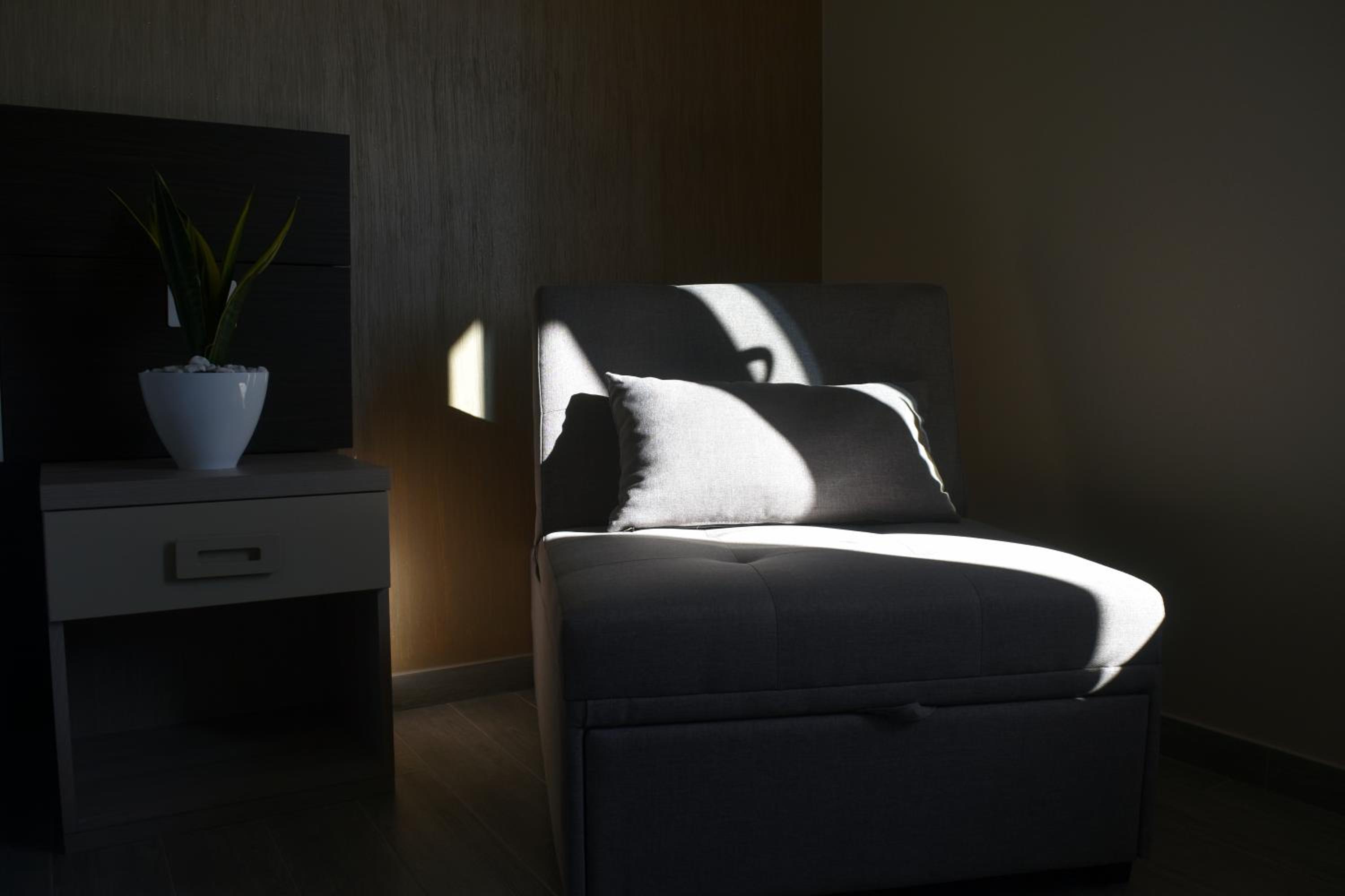 Triple Room with Private Bathroom - Photo 8
