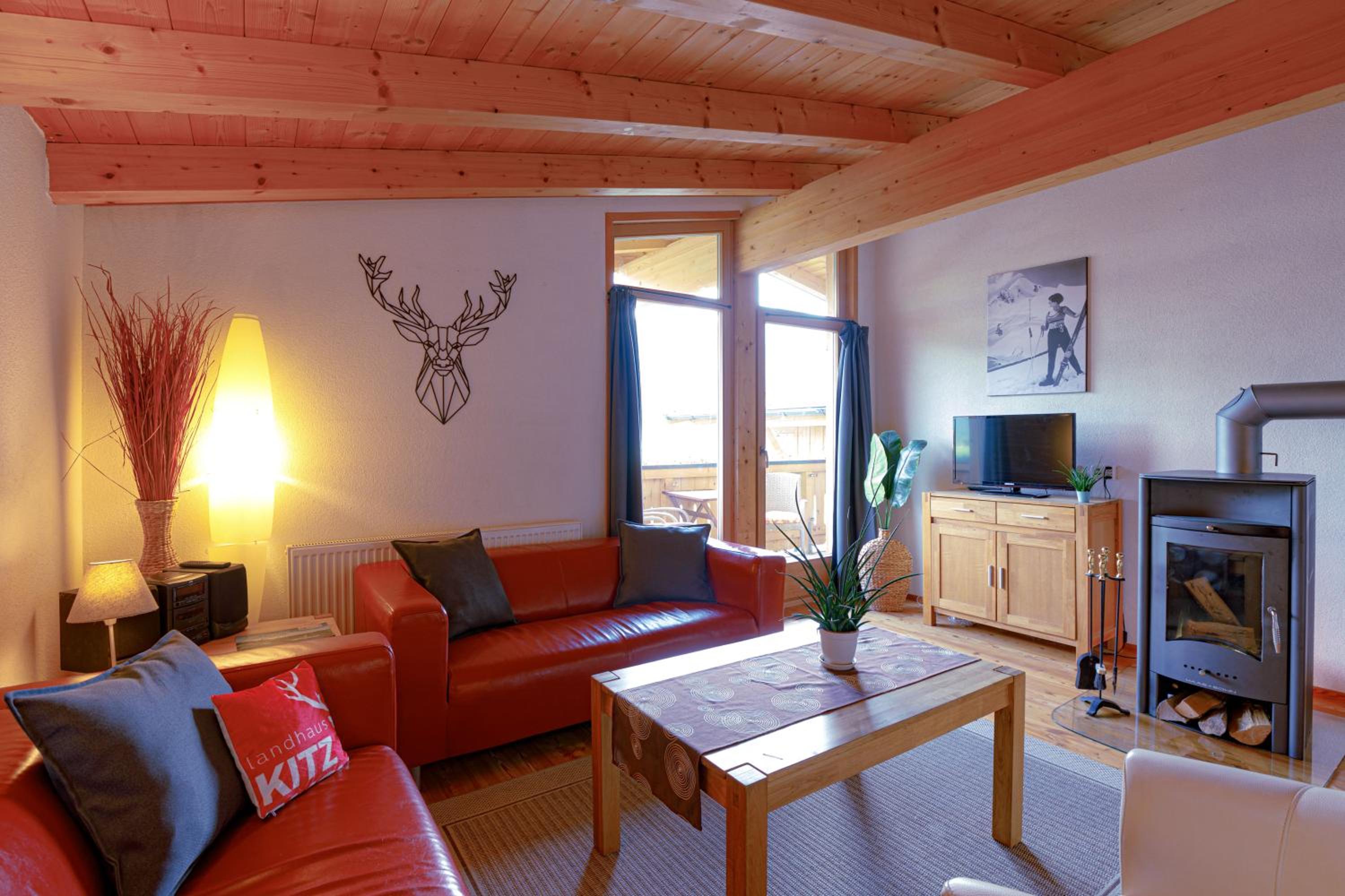 Two-Bedroom Apartment with Balcony (6 Adults) photo 1