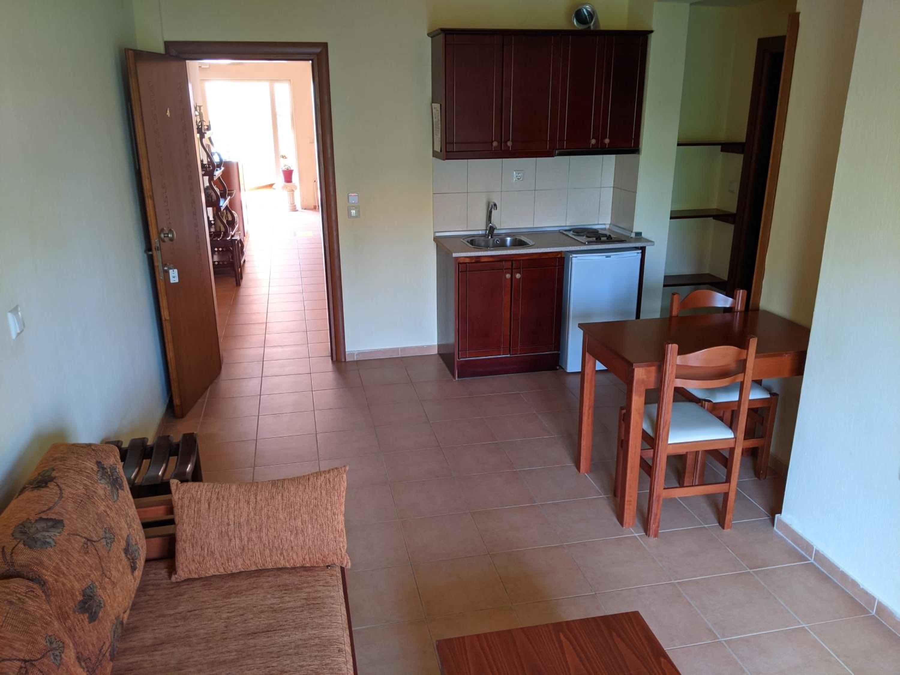 One-Bedroom Apartment with Sea View and Terrace photo 2