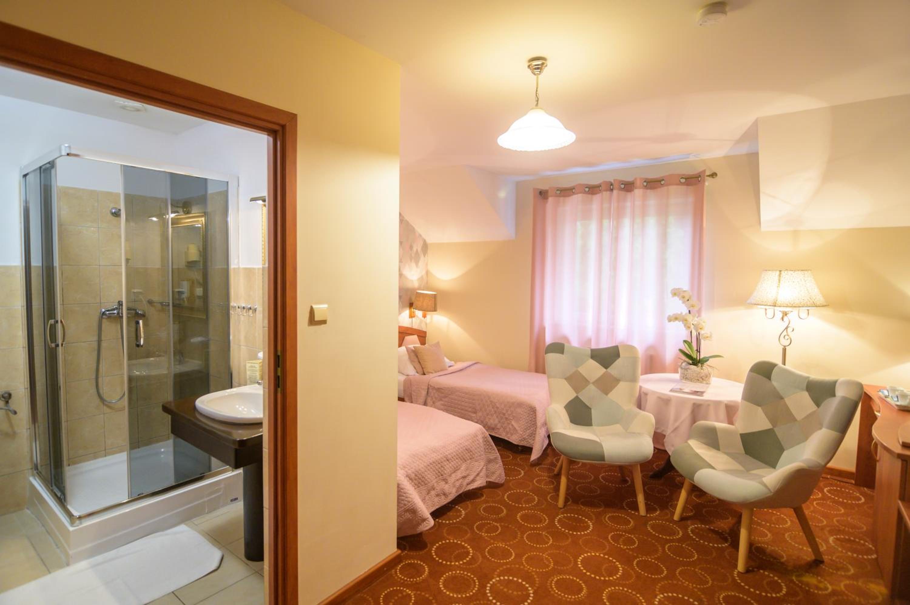 Deluxe Triple Room photo 3