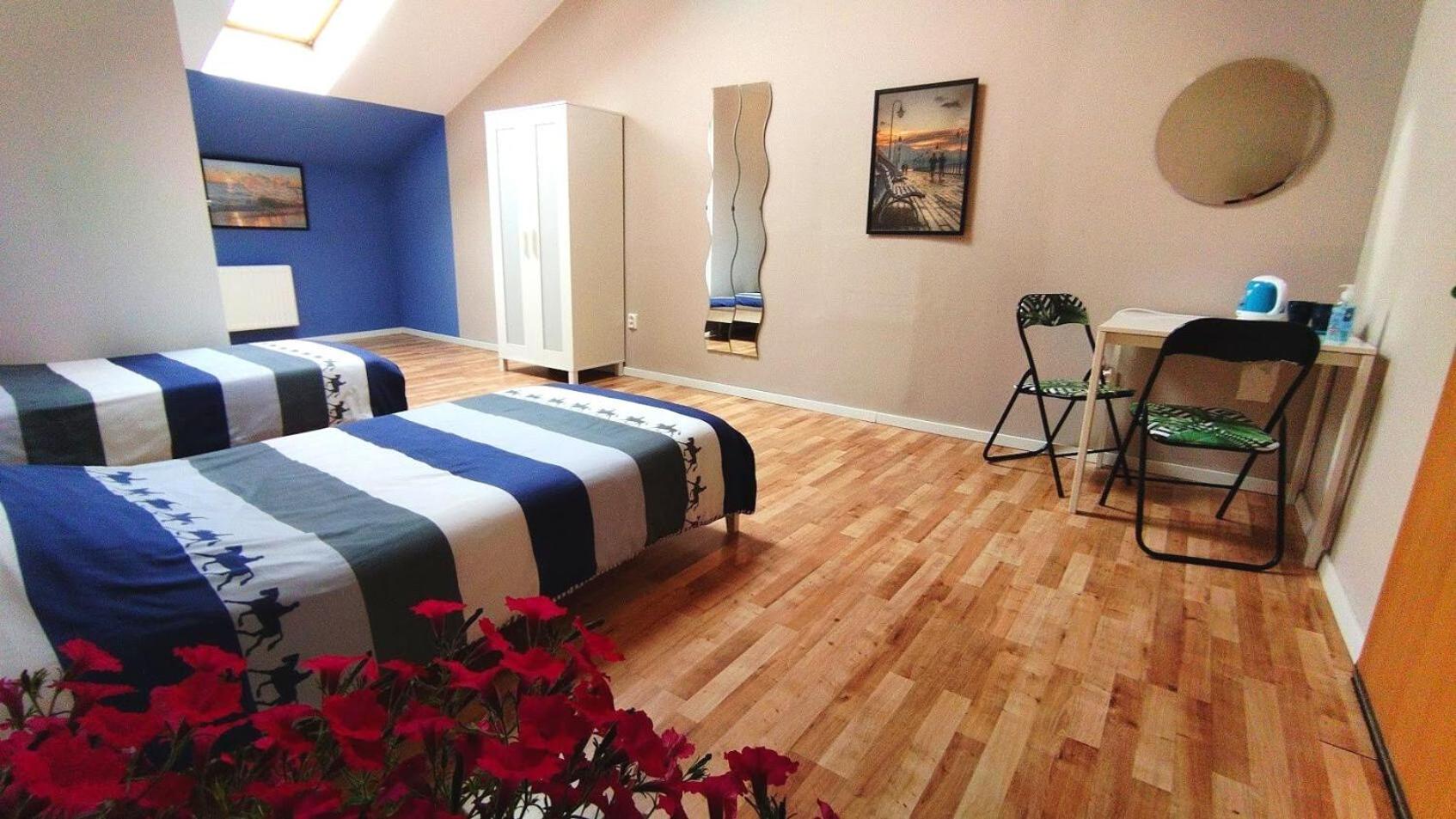 Triple Room with Bathroom photo 1
