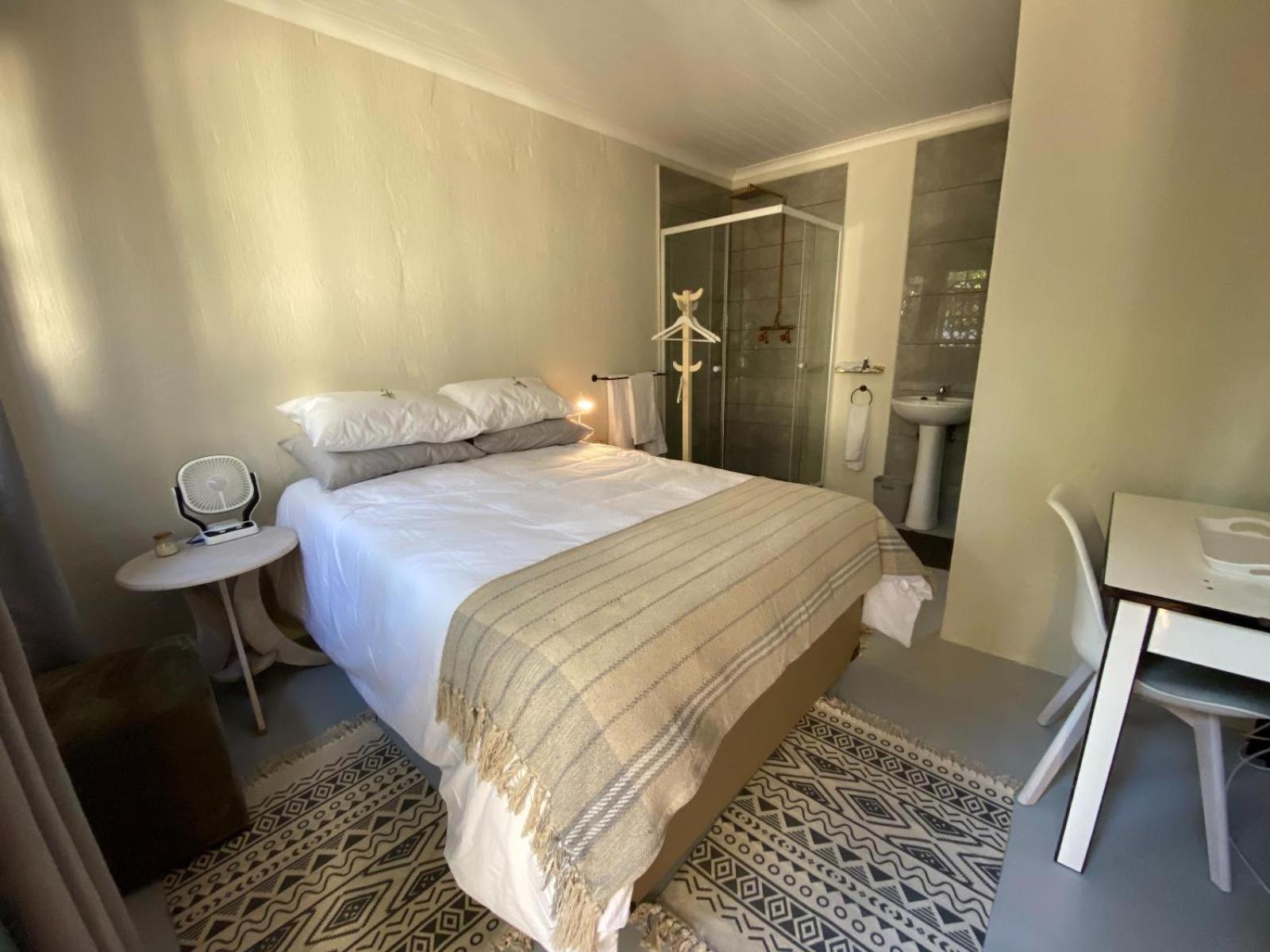  Double Room - Photo 1