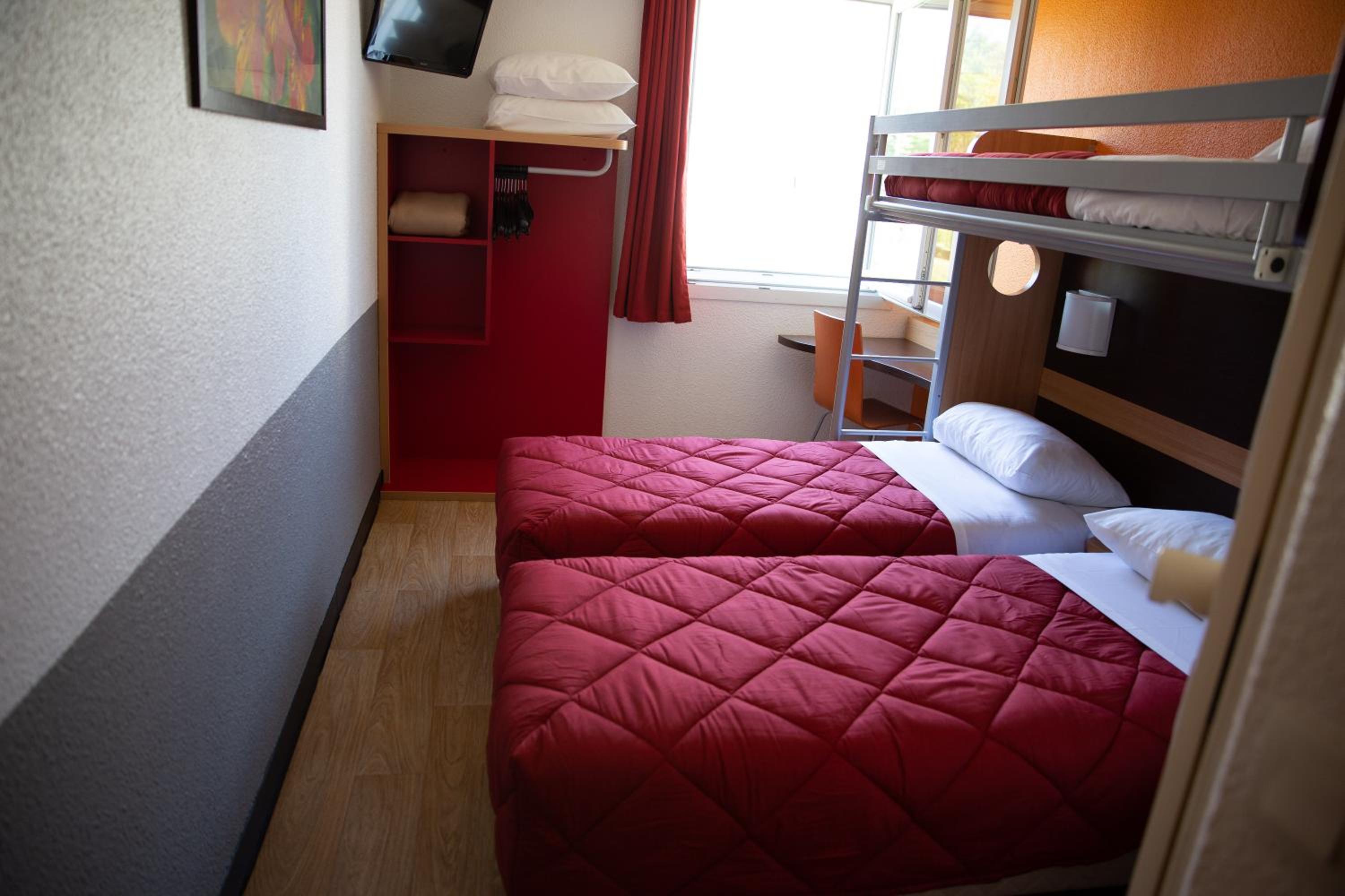 Triple Room - Photo 5
