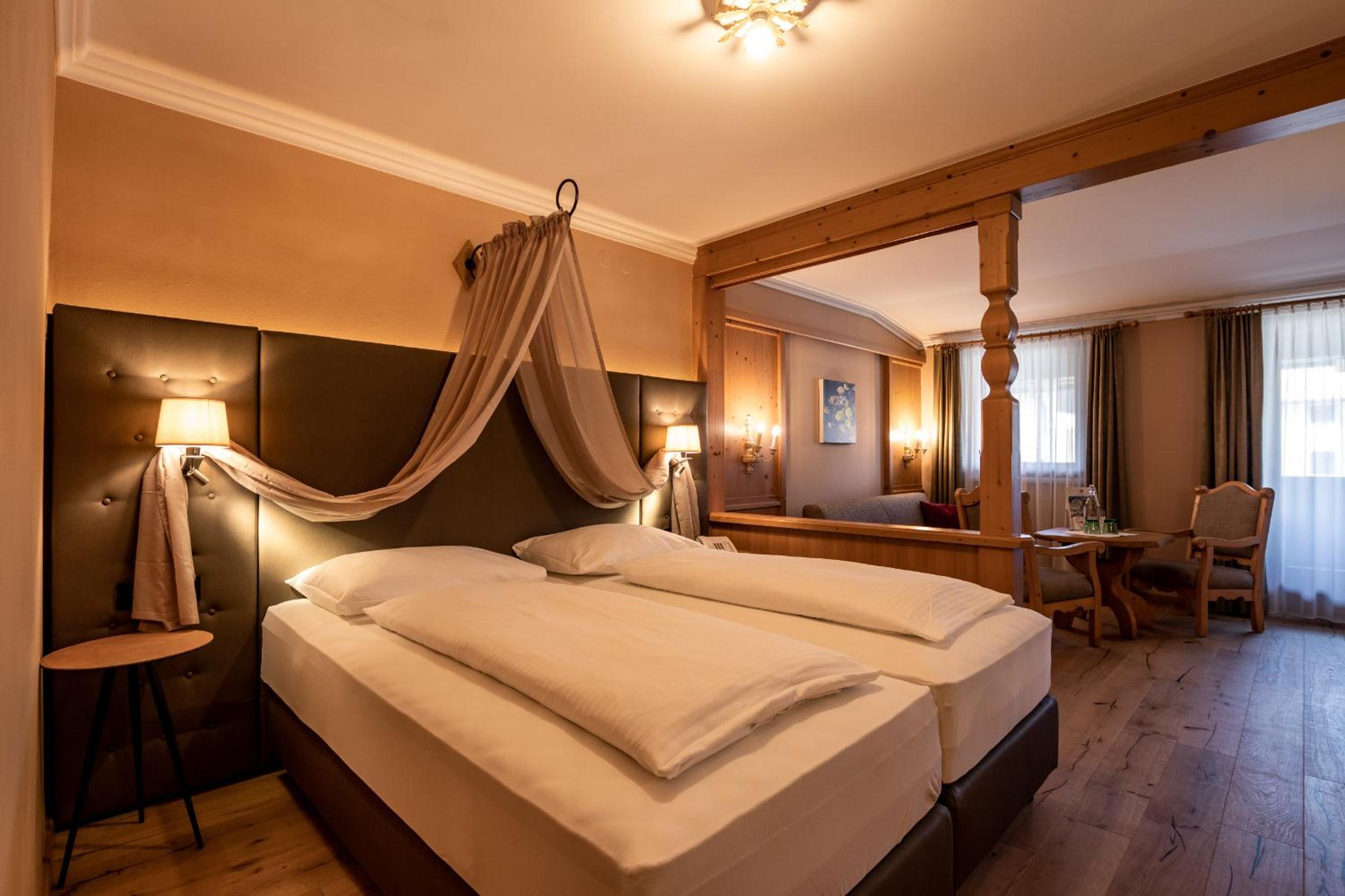 Deluxe Double Room - Photo 1