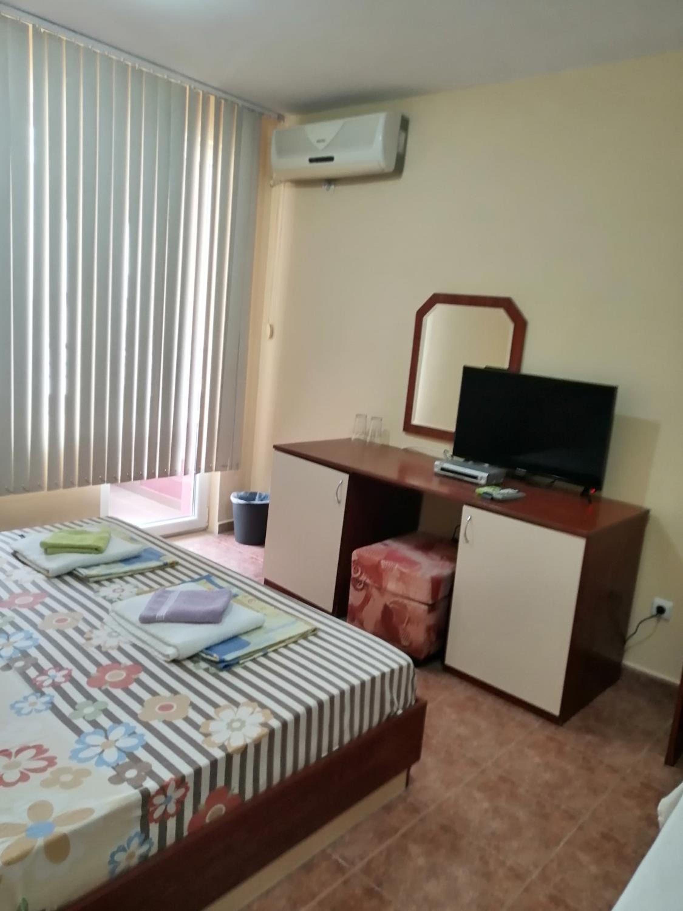 Triple Room with Balcony photo 1