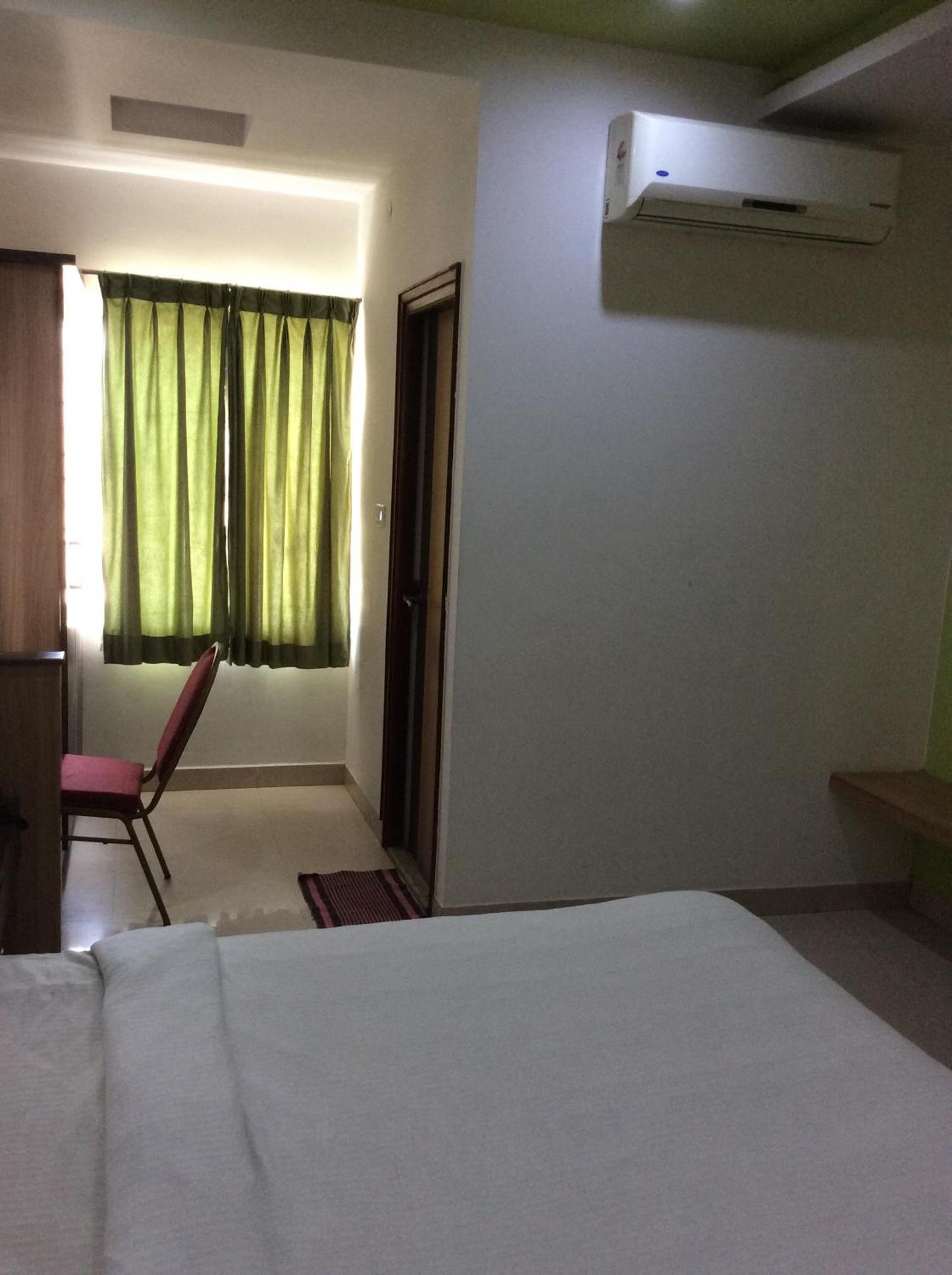 Deluxe Double Room - Photo 1