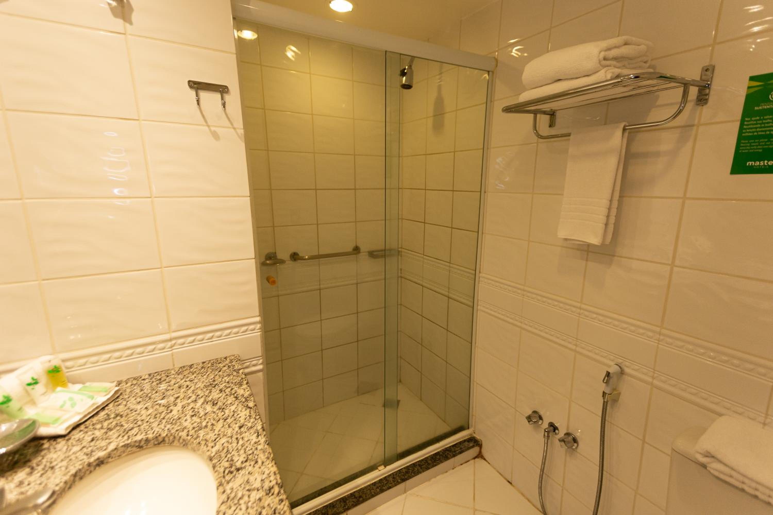 Double Room - Photo 4